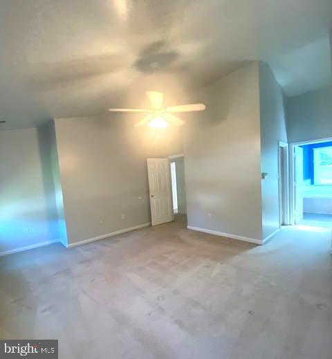 STONE RIVER - Residential