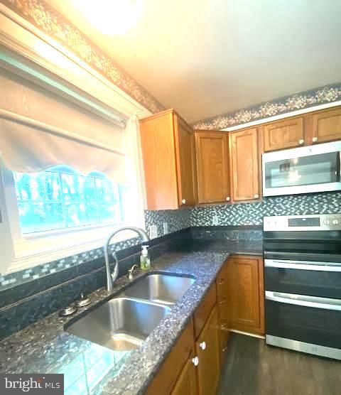 STONE RIVER - Residential