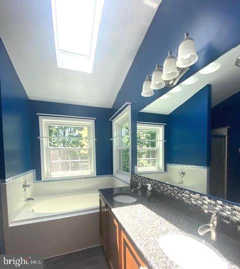 STONE RIVER - Residential