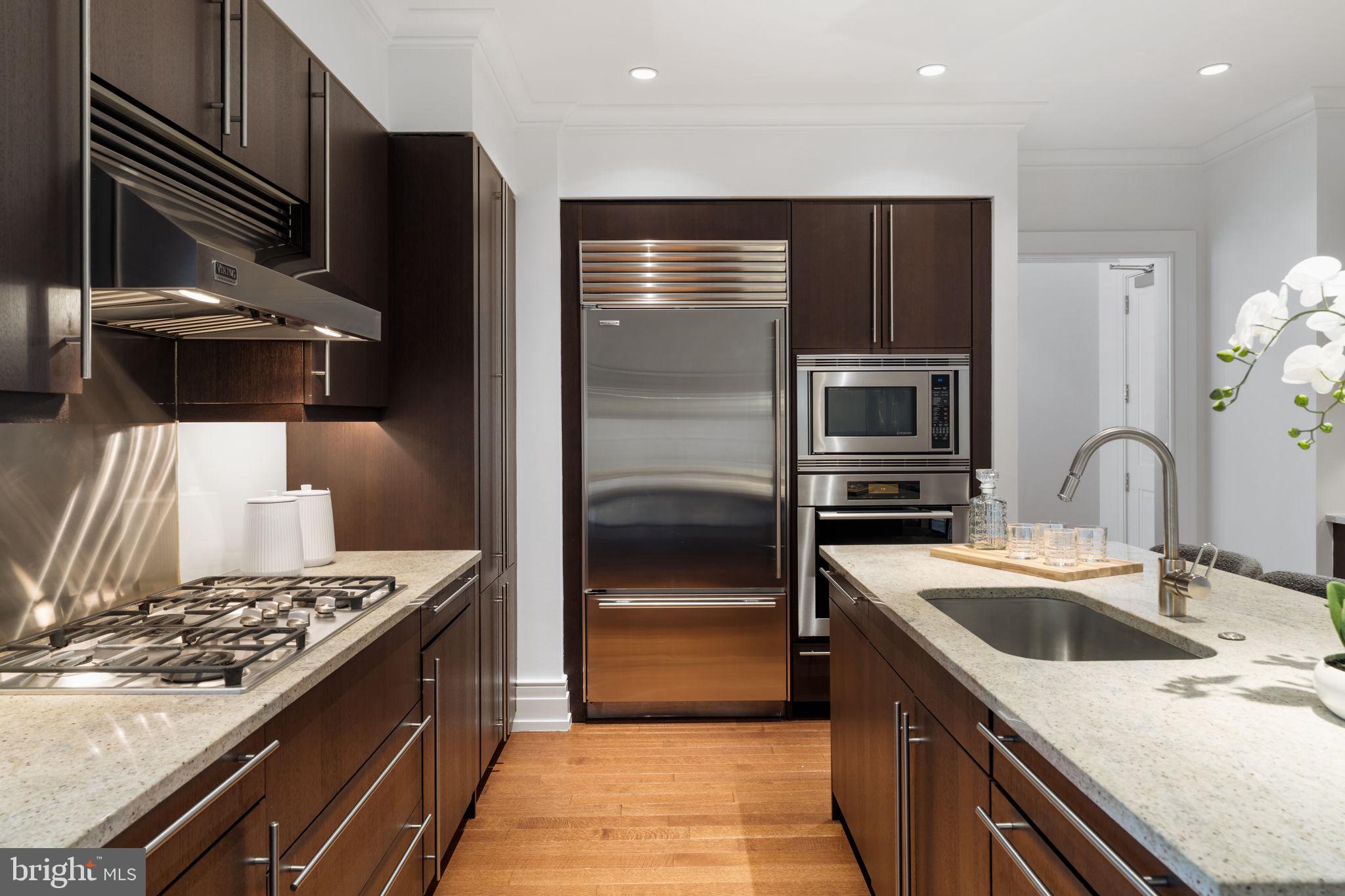 RITTENHOUSE SQUARE - Residential