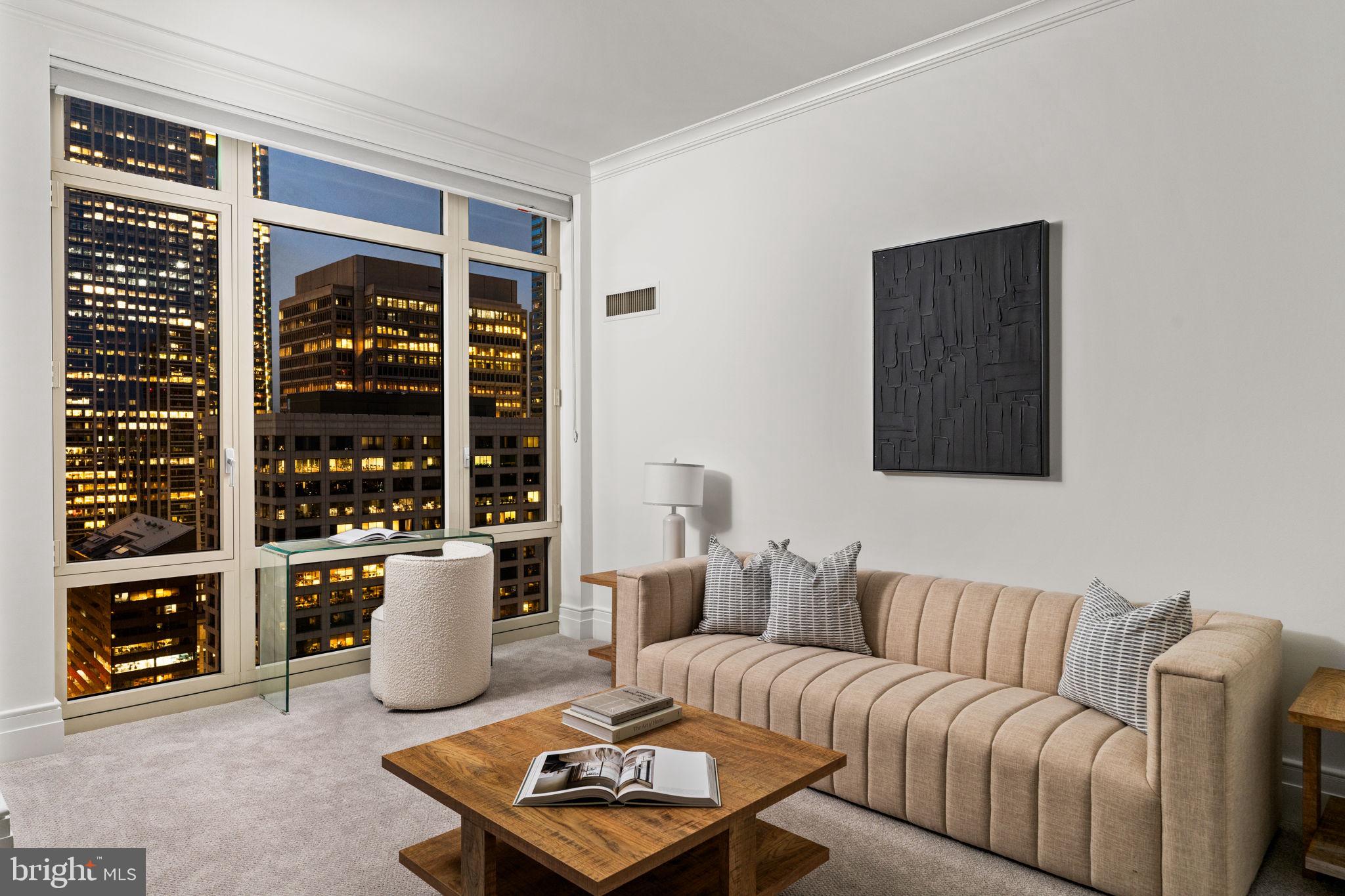 RITTENHOUSE SQUARE - Residential