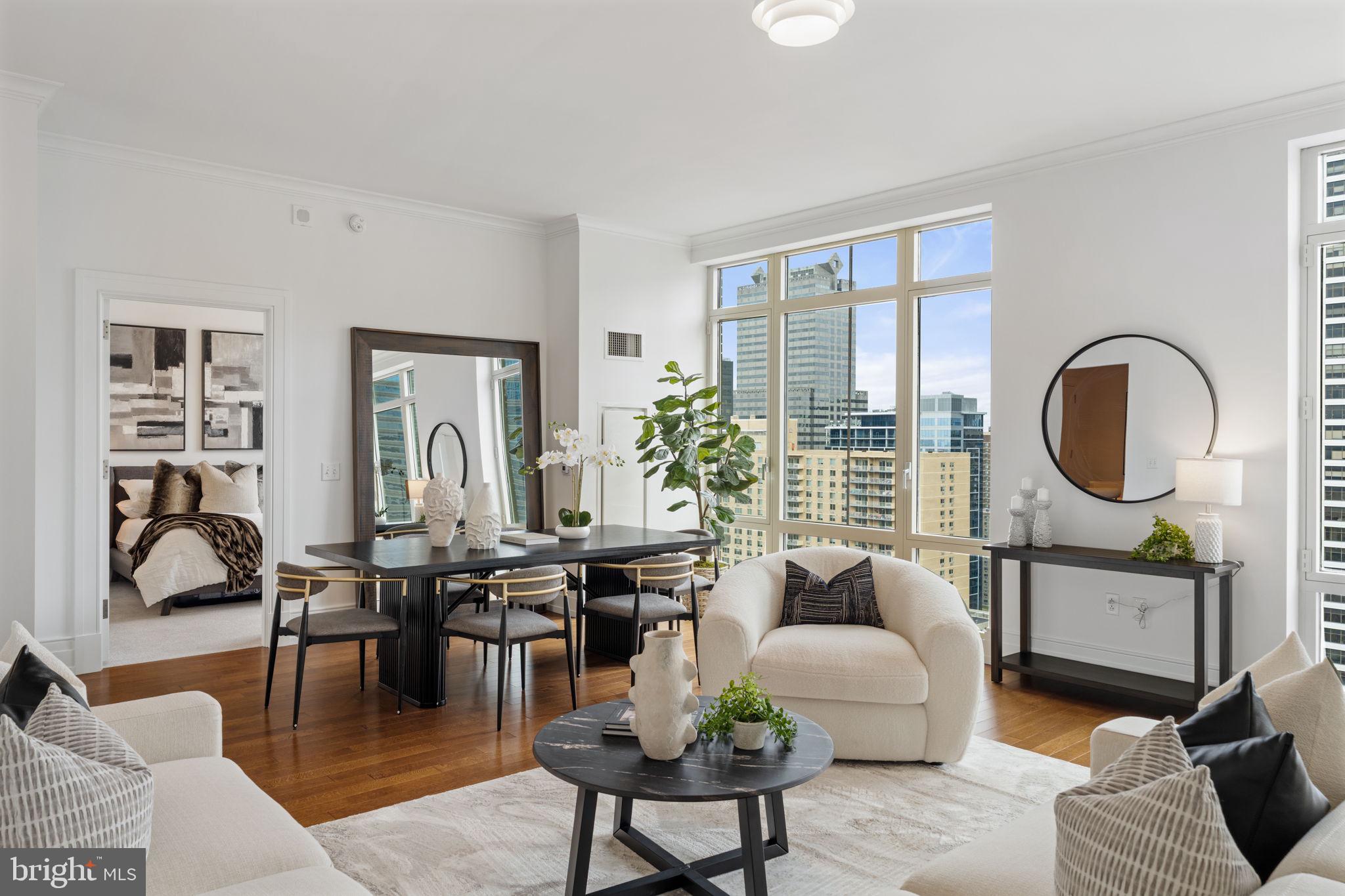 RITTENHOUSE SQUARE - Residential