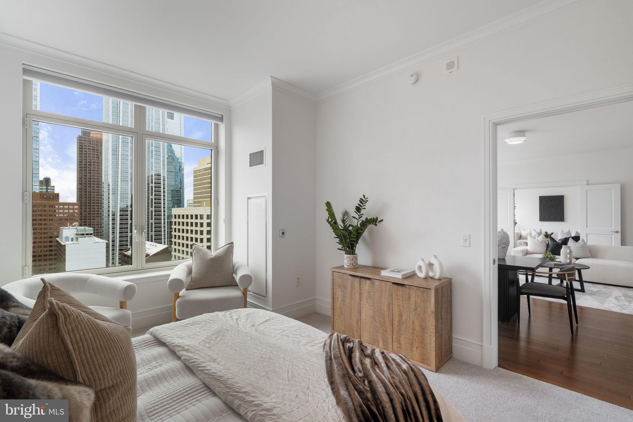 RITTENHOUSE SQUARE - Residential