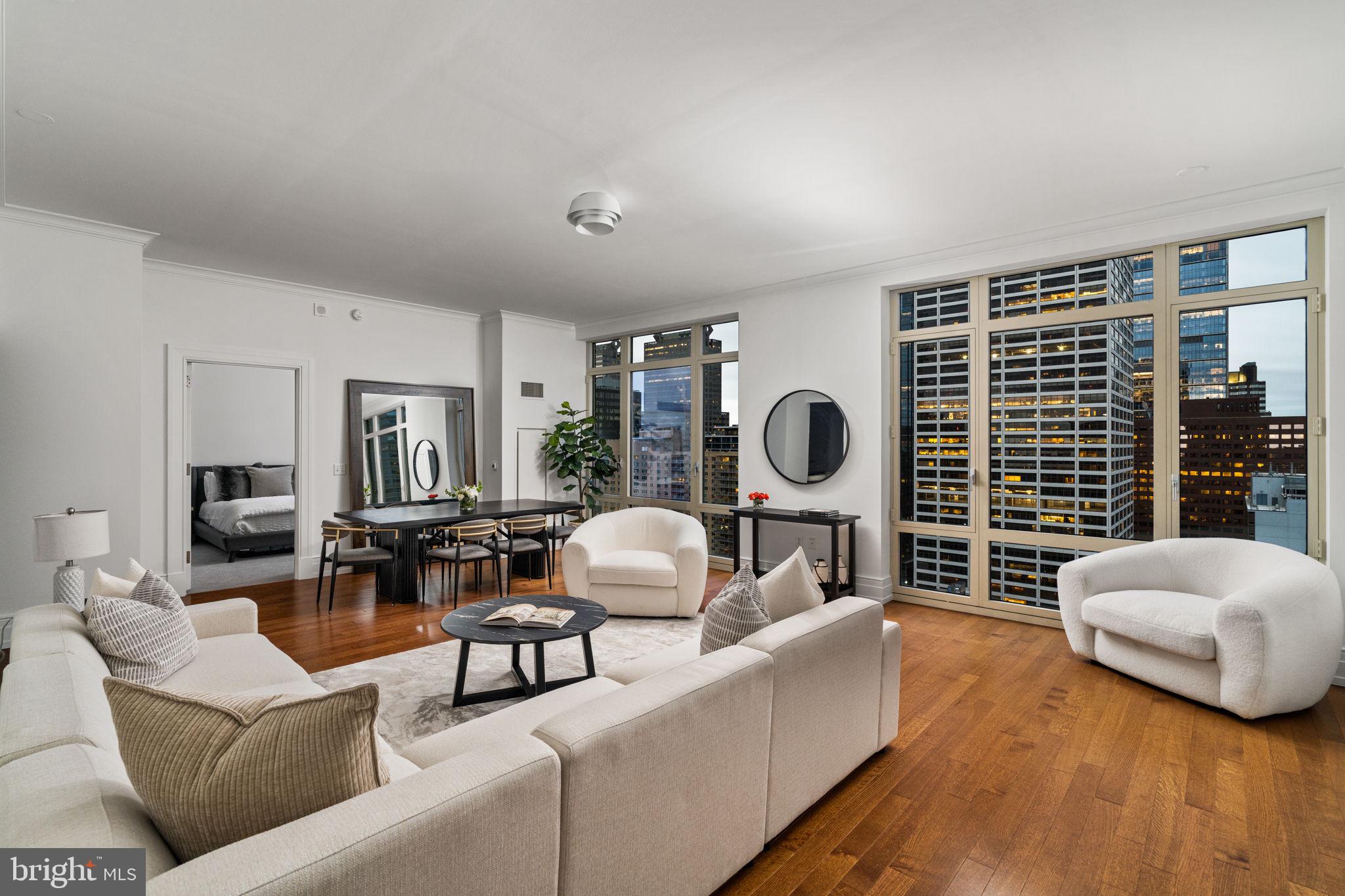 RITTENHOUSE SQUARE - Residential