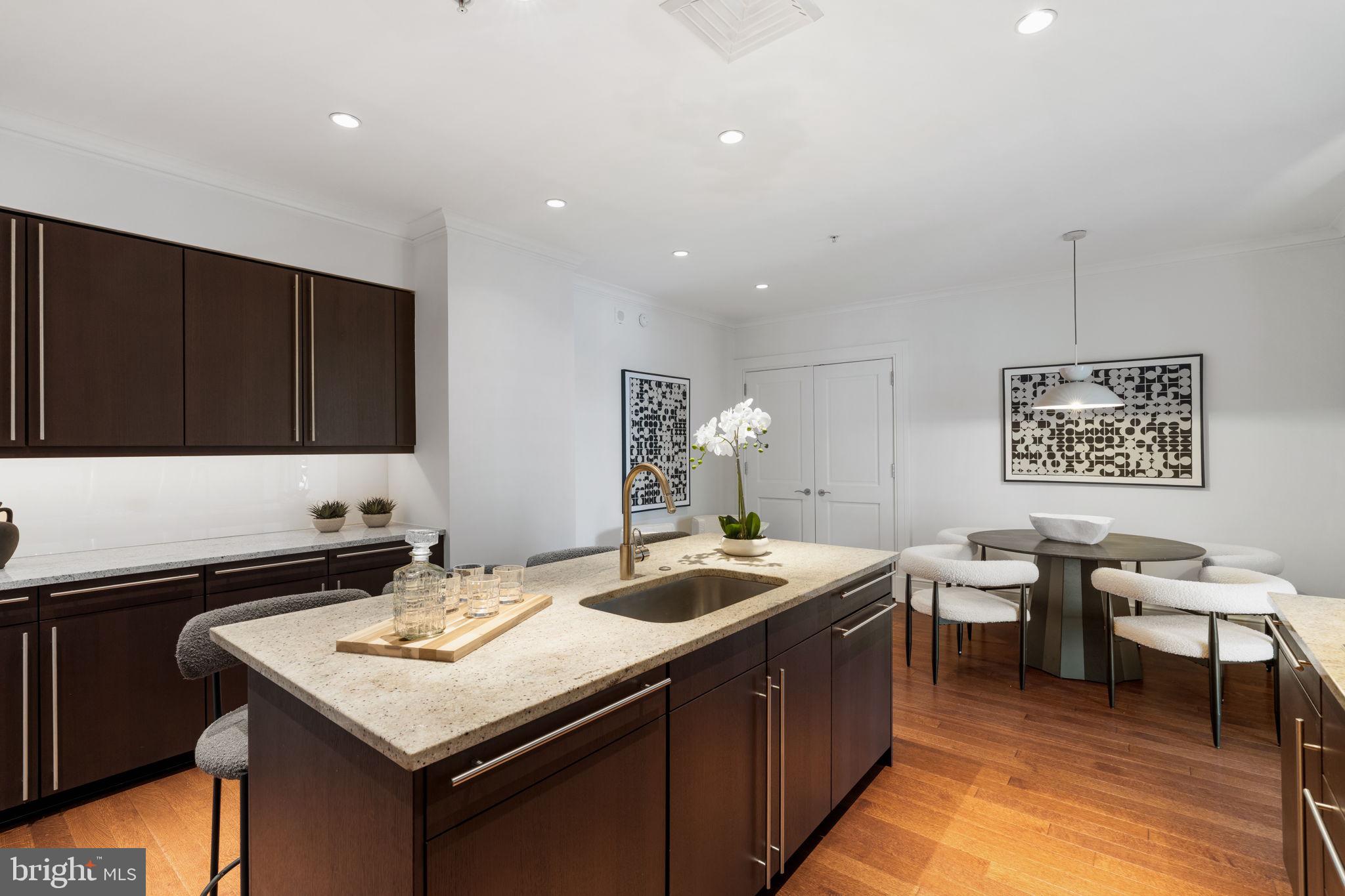 RITTENHOUSE SQUARE - Residential