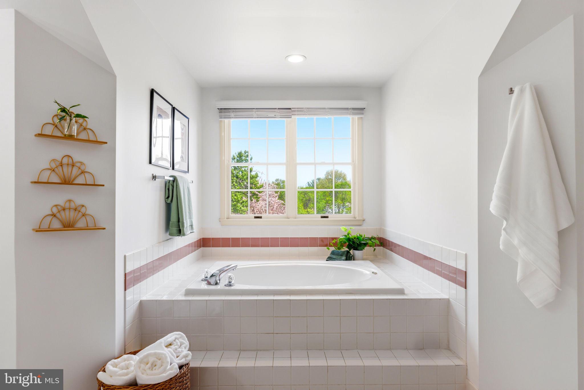 VILLAGE OF RIVER HILL - Residential