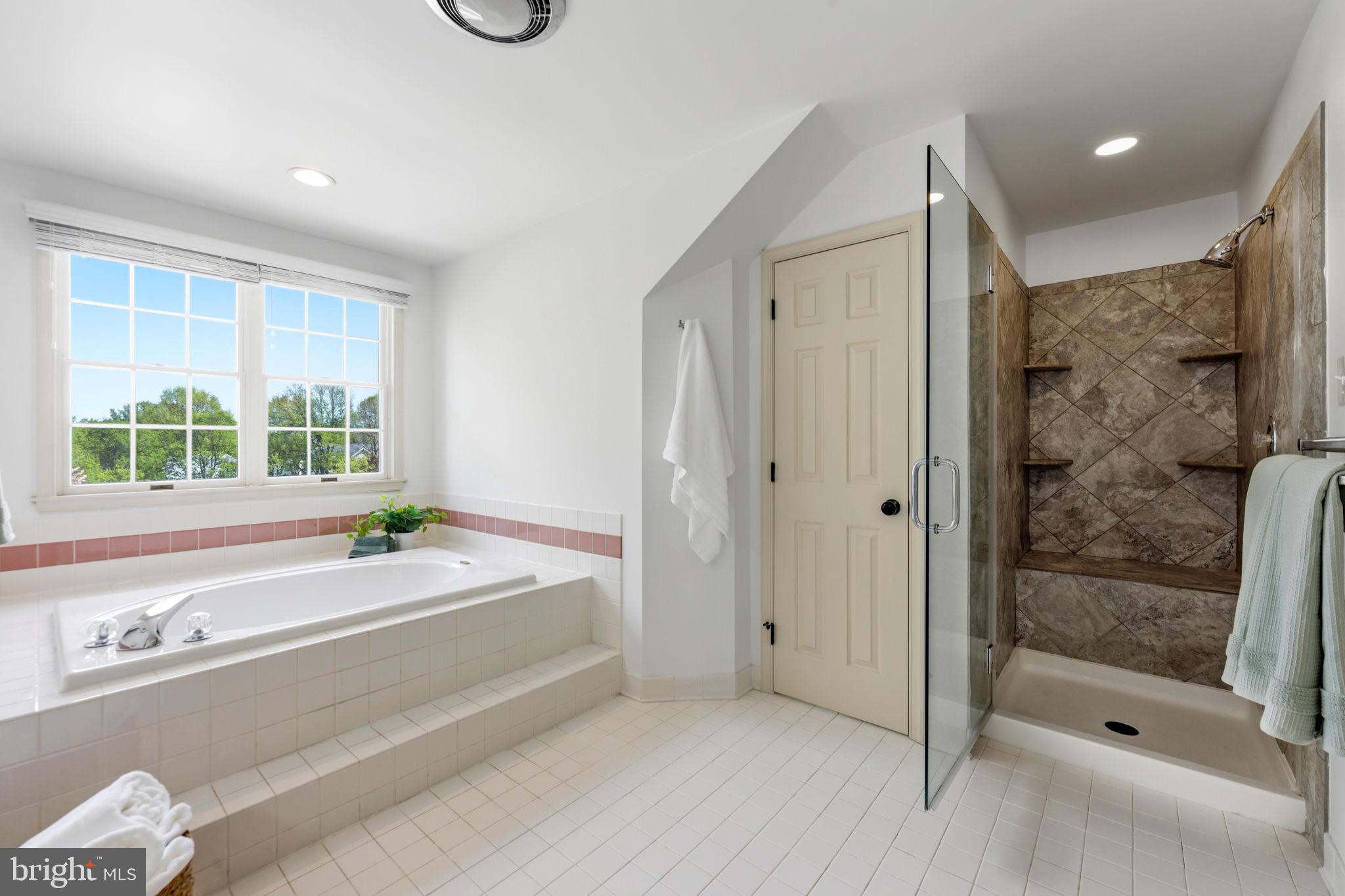 VILLAGE OF RIVER HILL - Residential