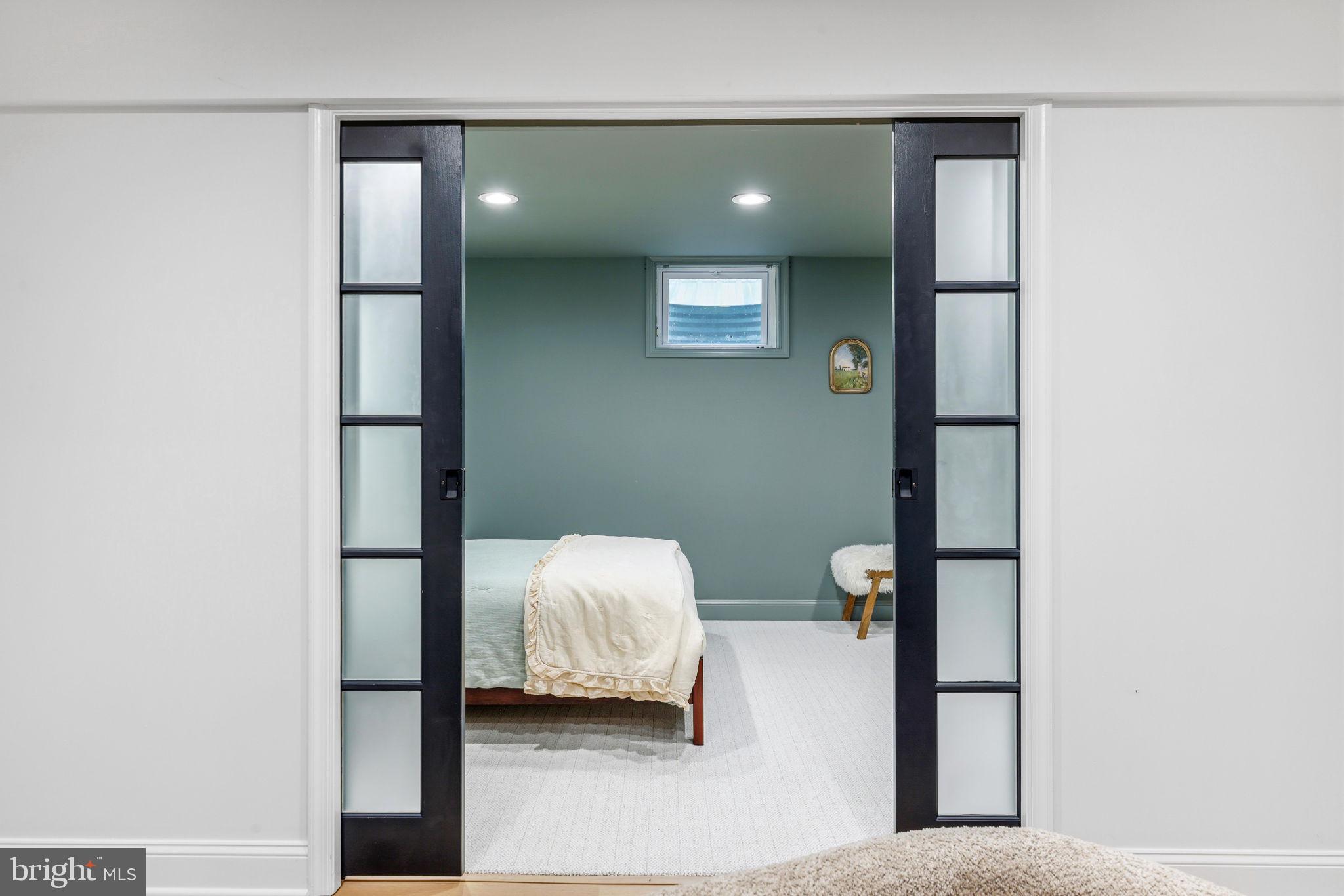 VILLAGE OF RIVER HILL - Residential