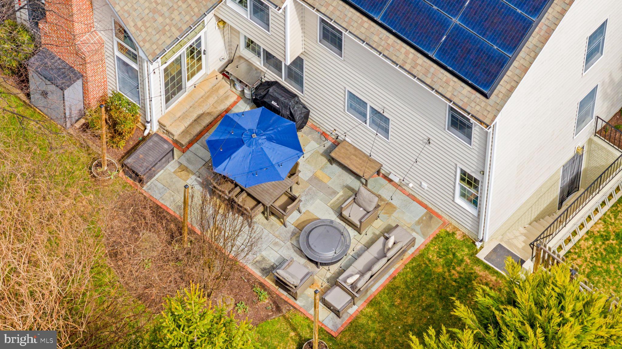 VILLAGE OF RIVER HILL - Residential