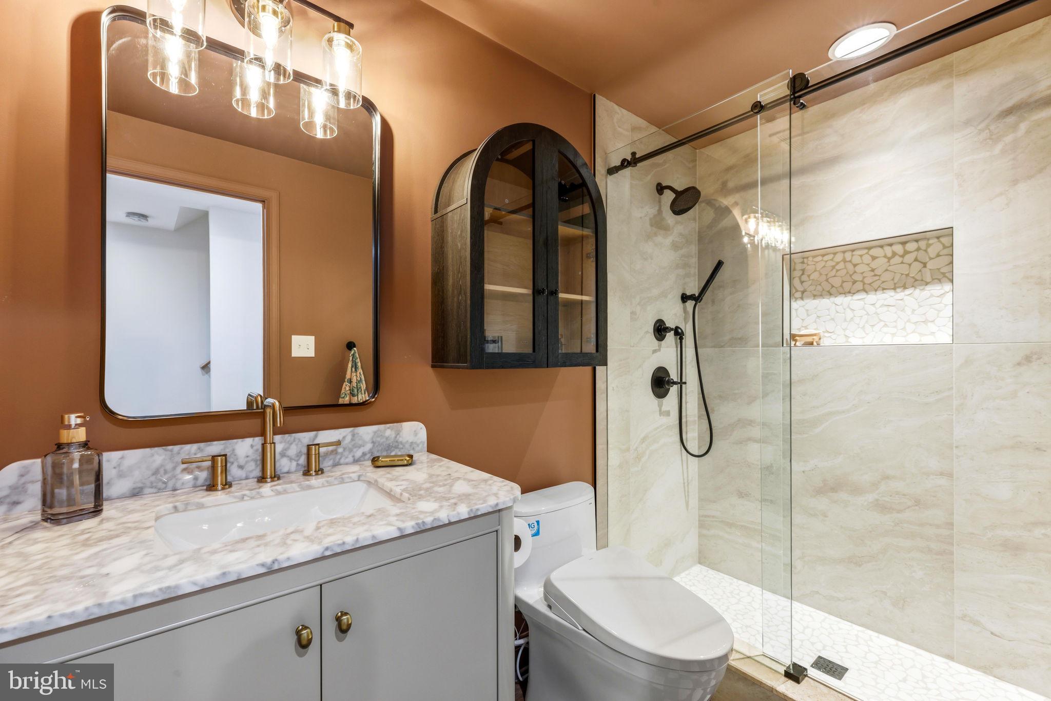 VILLAGE OF RIVER HILL - Residential