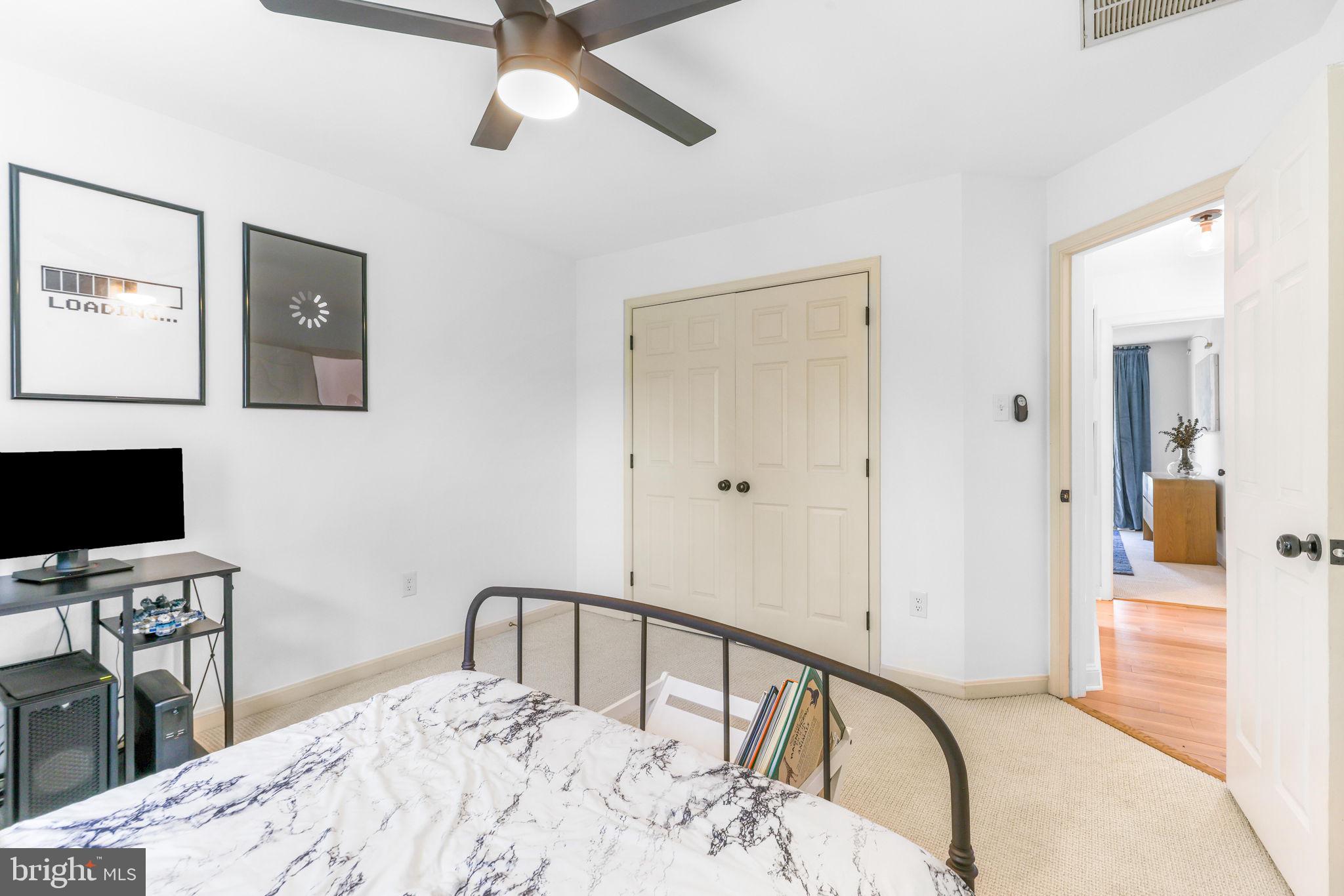 VILLAGE OF RIVER HILL - Residential