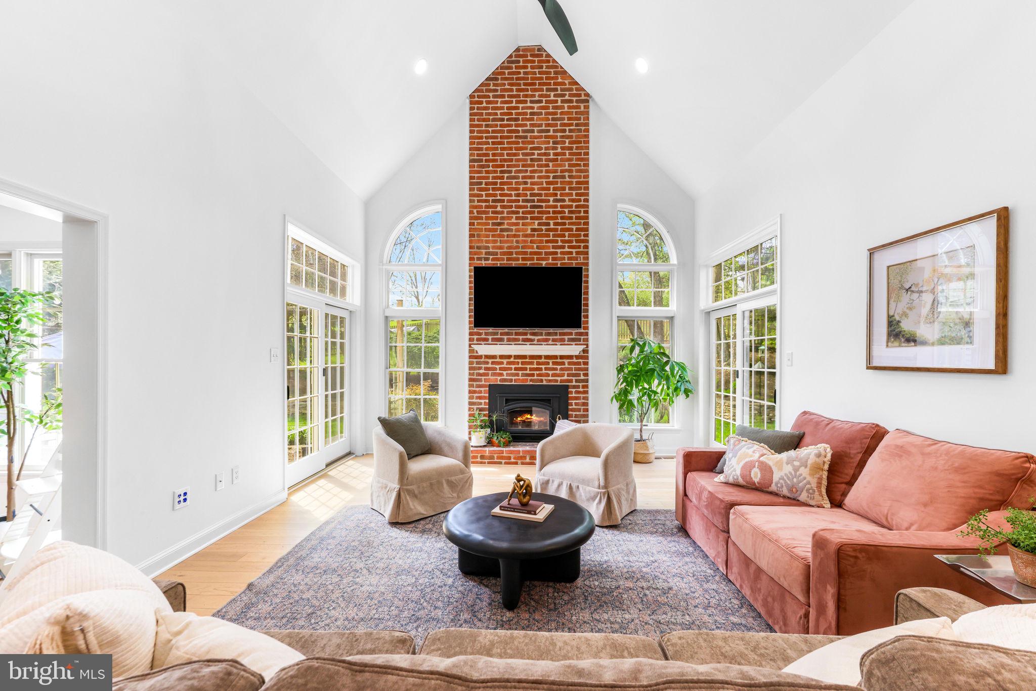 VILLAGE OF RIVER HILL - Residential