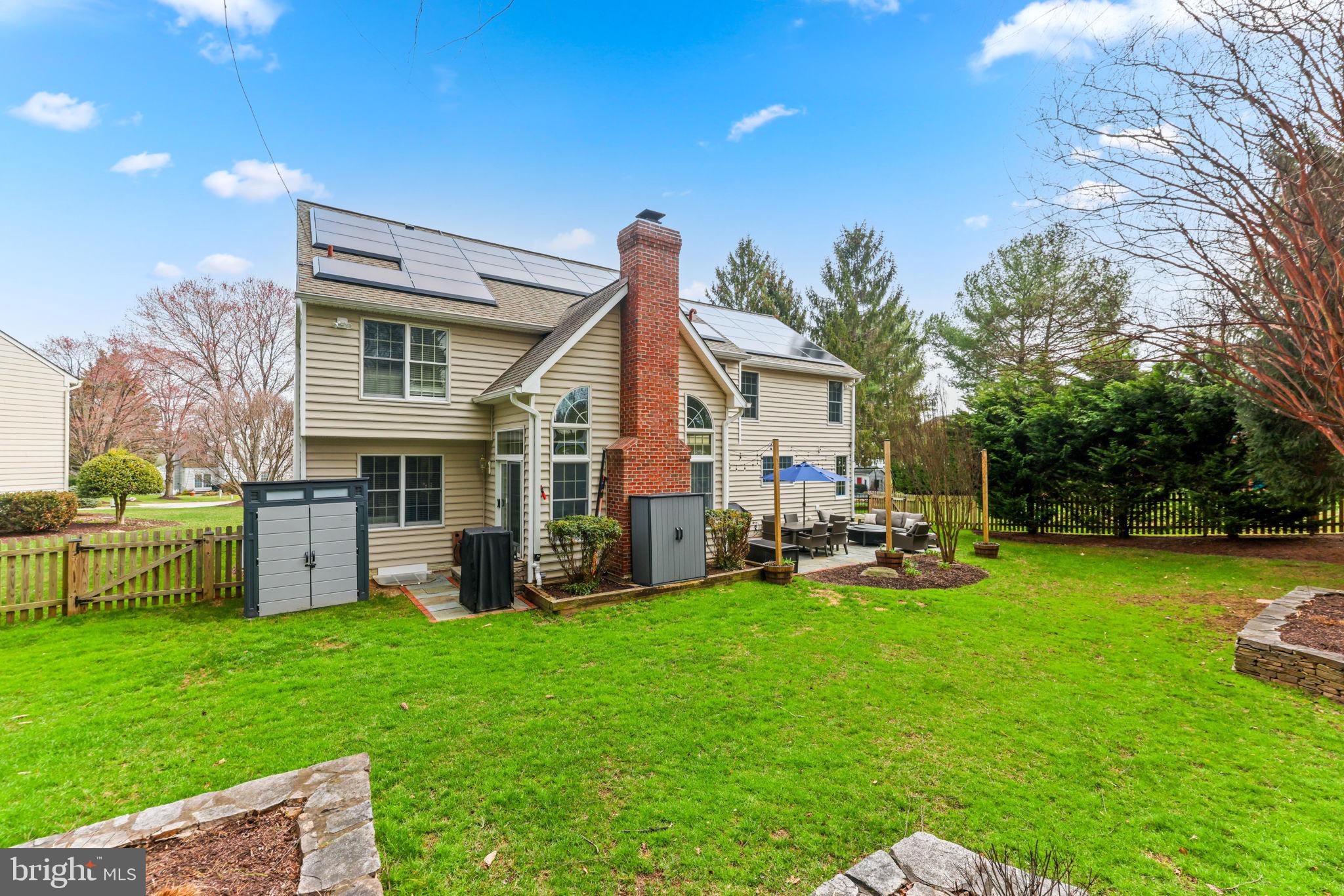 VILLAGE OF RIVER HILL - Residential