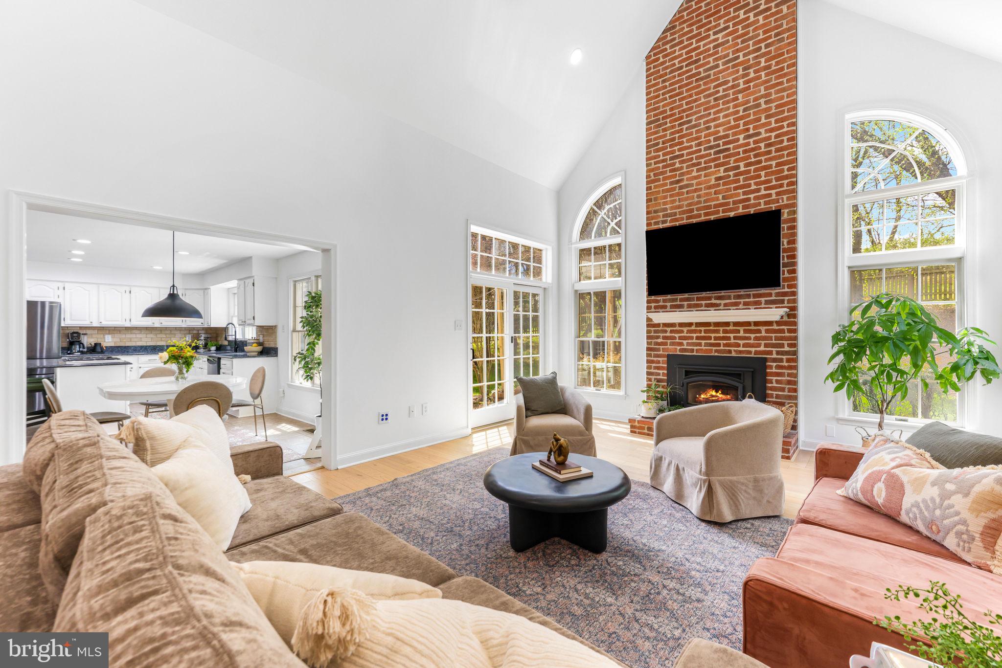 VILLAGE OF RIVER HILL - Residential