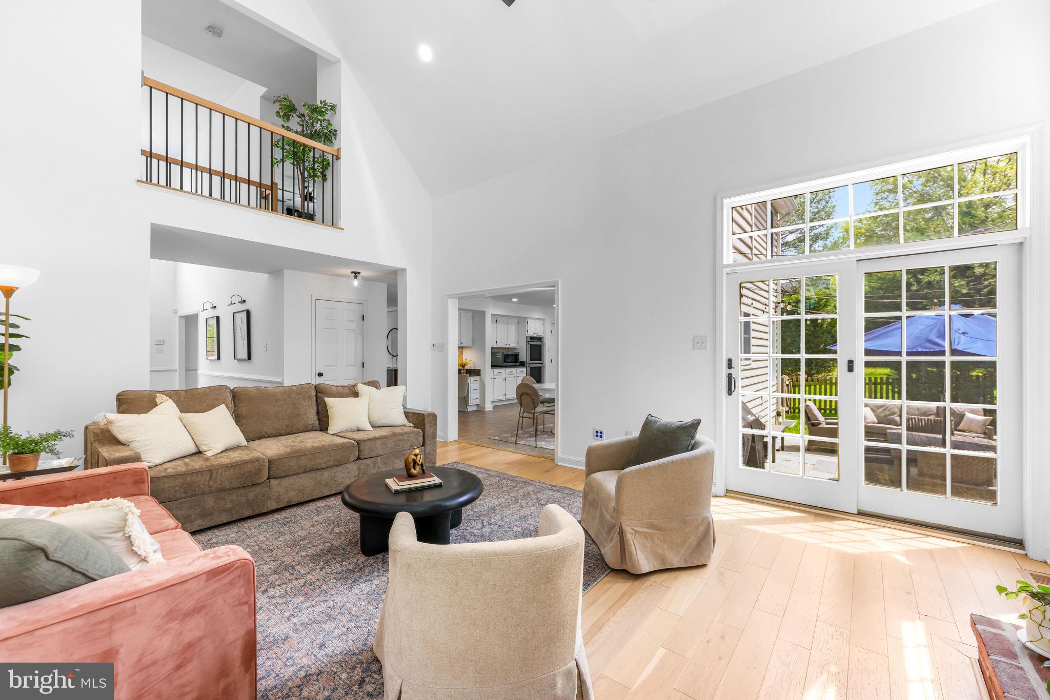 VILLAGE OF RIVER HILL - Residential