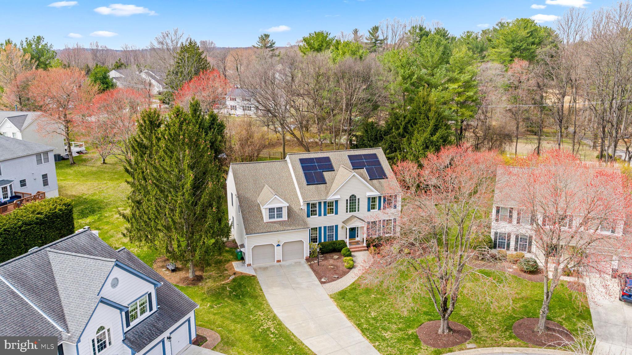 VILLAGE OF RIVER HILL - Residential