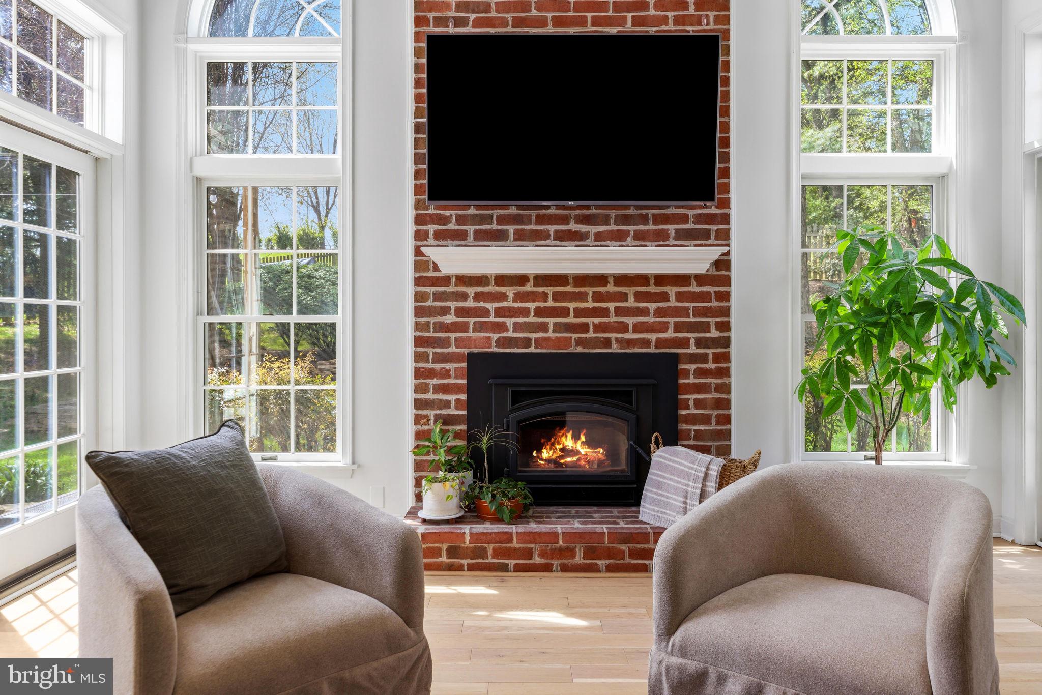 VILLAGE OF RIVER HILL - Residential