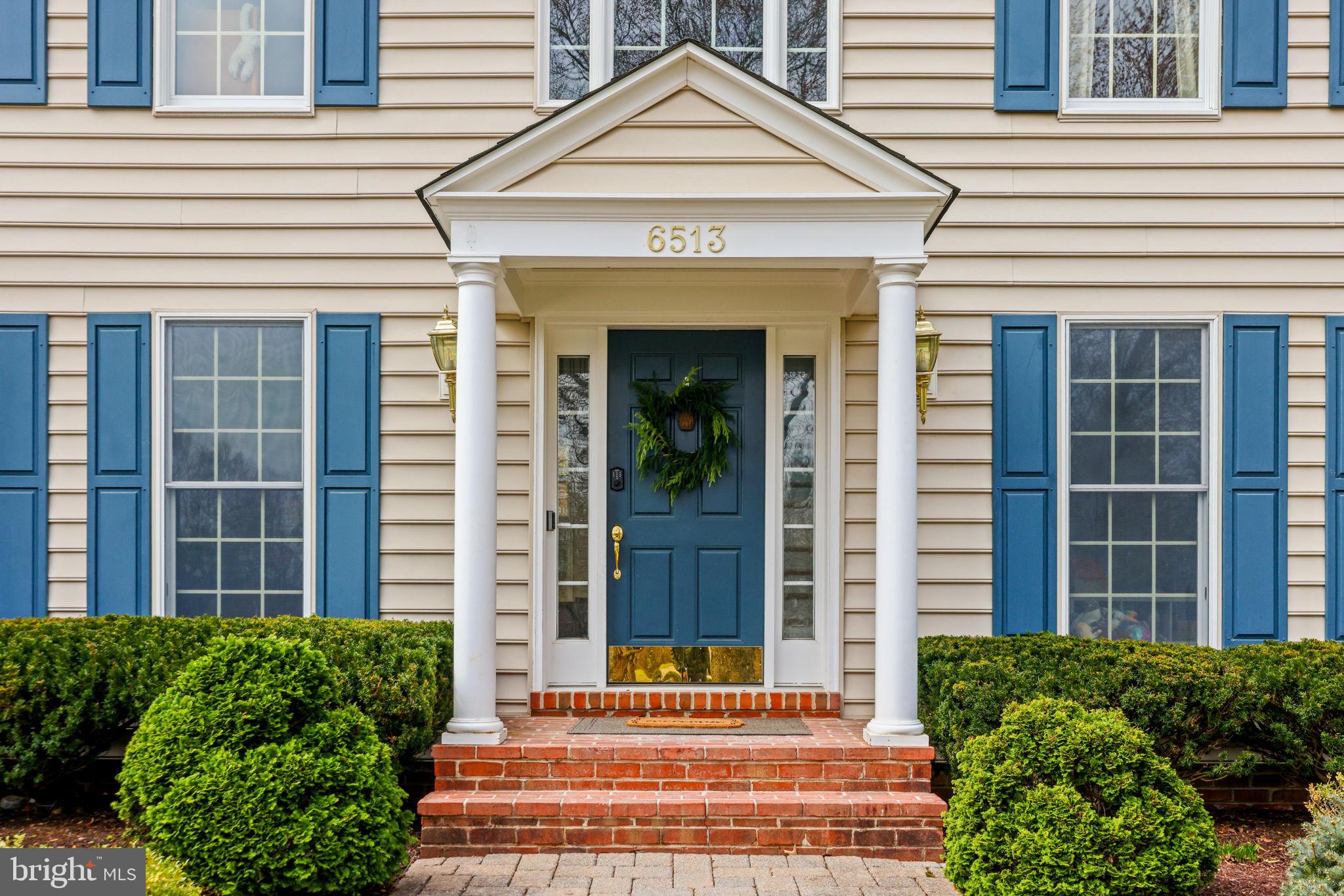 VILLAGE OF RIVER HILL - Residential