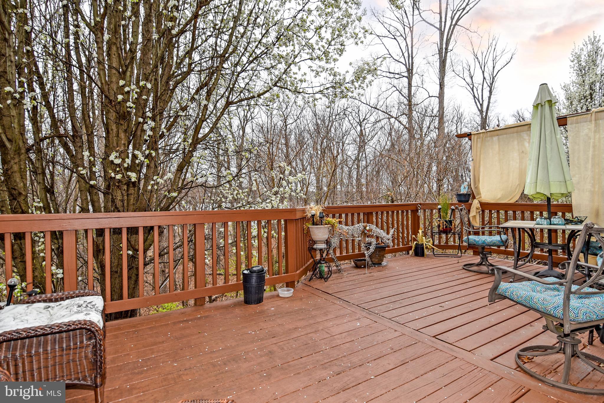 RIVERSIDE STATION - Residential Lease