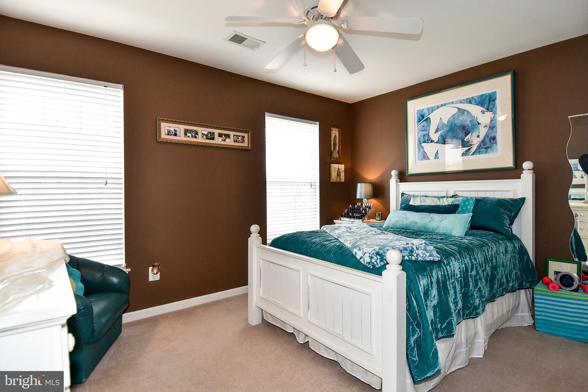 RIVERSIDE STATION - Residential Lease