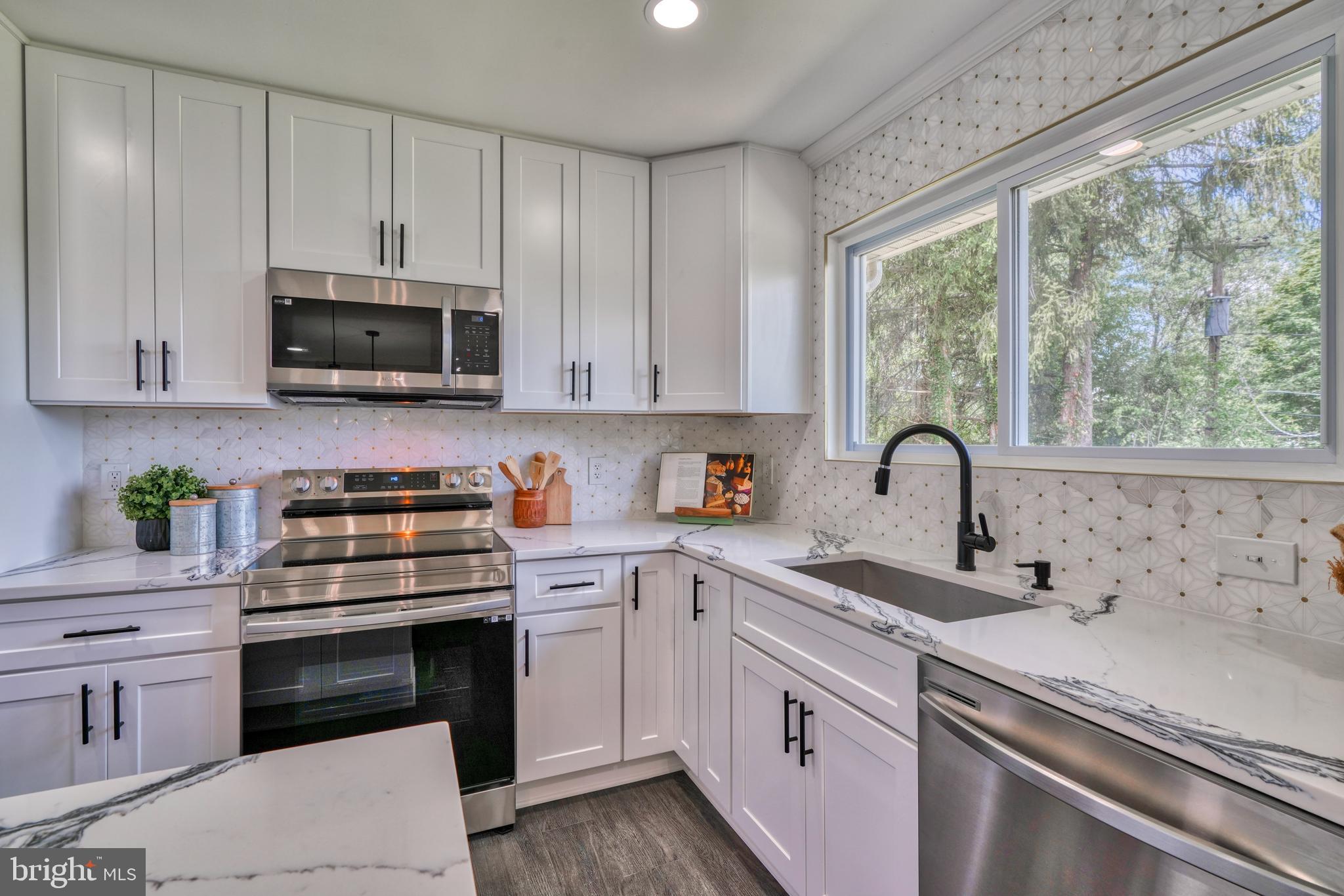 SPRINGLAKE - Residential