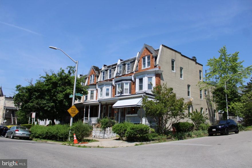 INVESTOR ALERT!!!  This large end-of-group townhome in Historic Copping Heights is Prime for Renovating. The contents will not be removed before settlement. Property sold strictly AS-IS.  Catch the wave and Invest in Baltimore Now!!!!