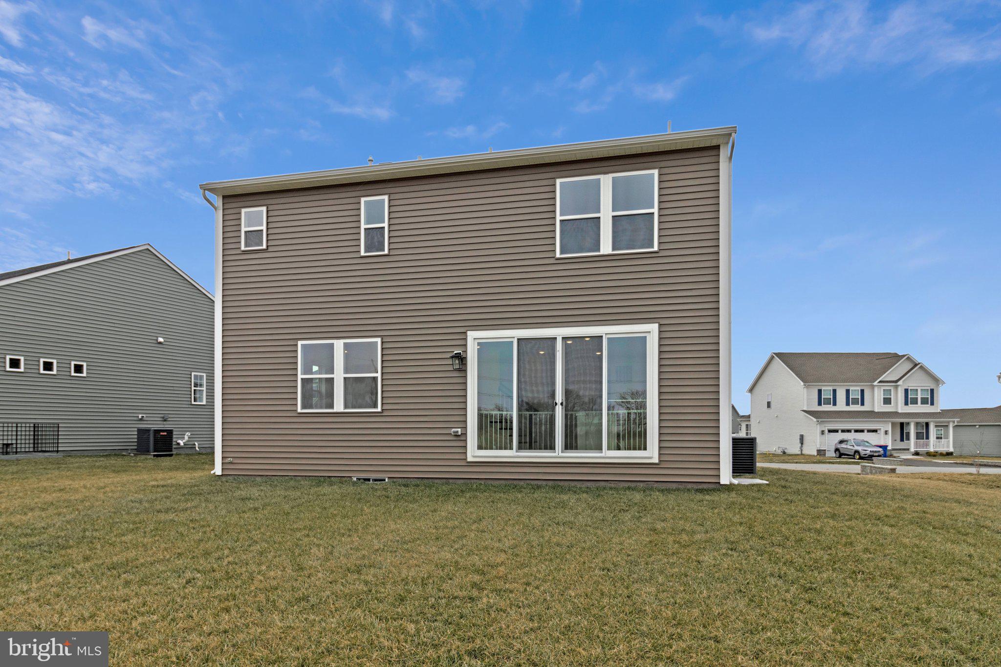 ELMWOOD FARM - Residential