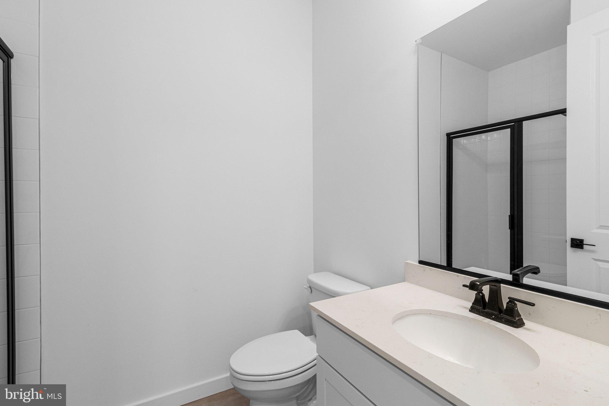 ELMWOOD FARM - Residential