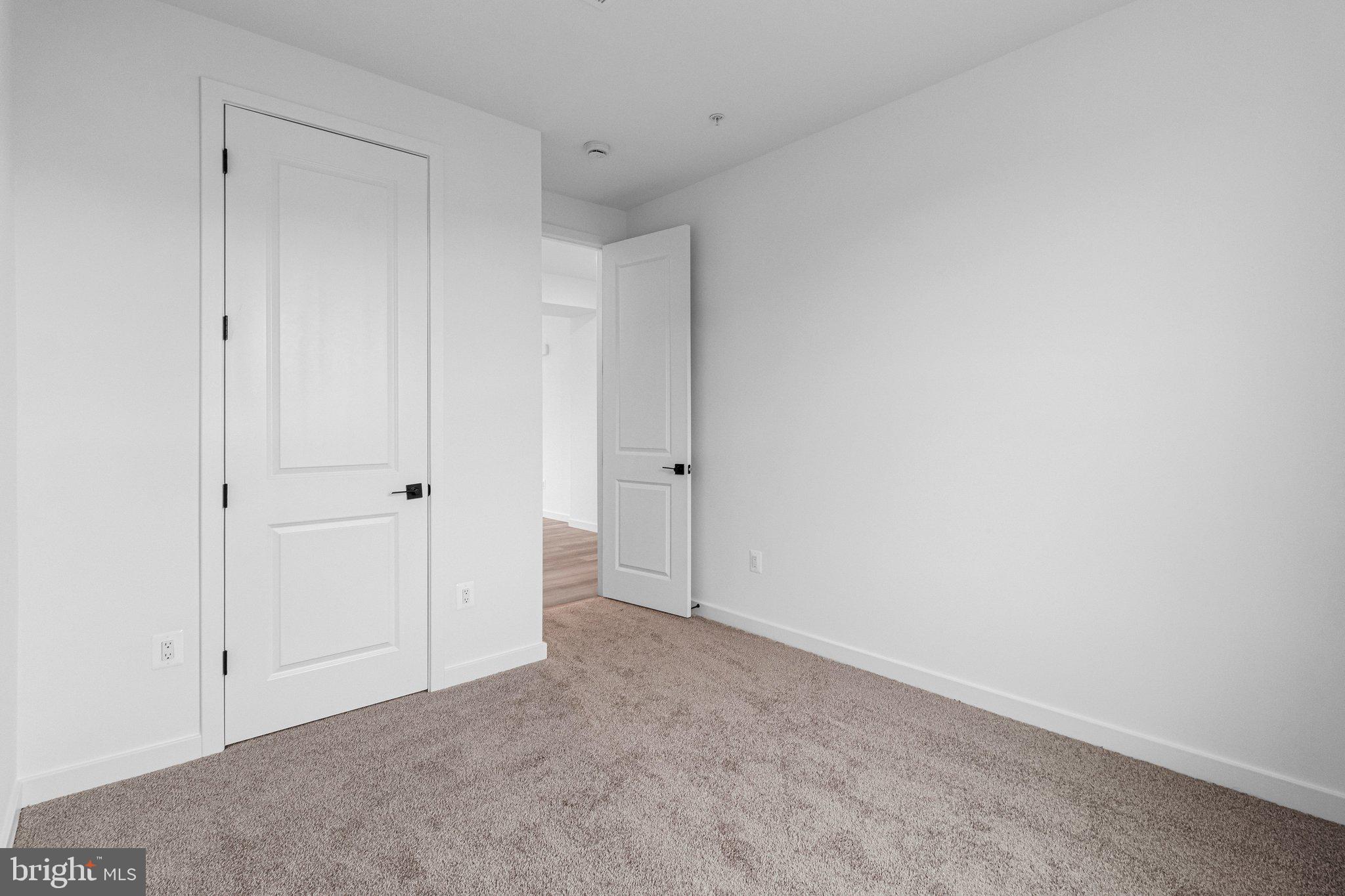 ELMWOOD FARM - Residential