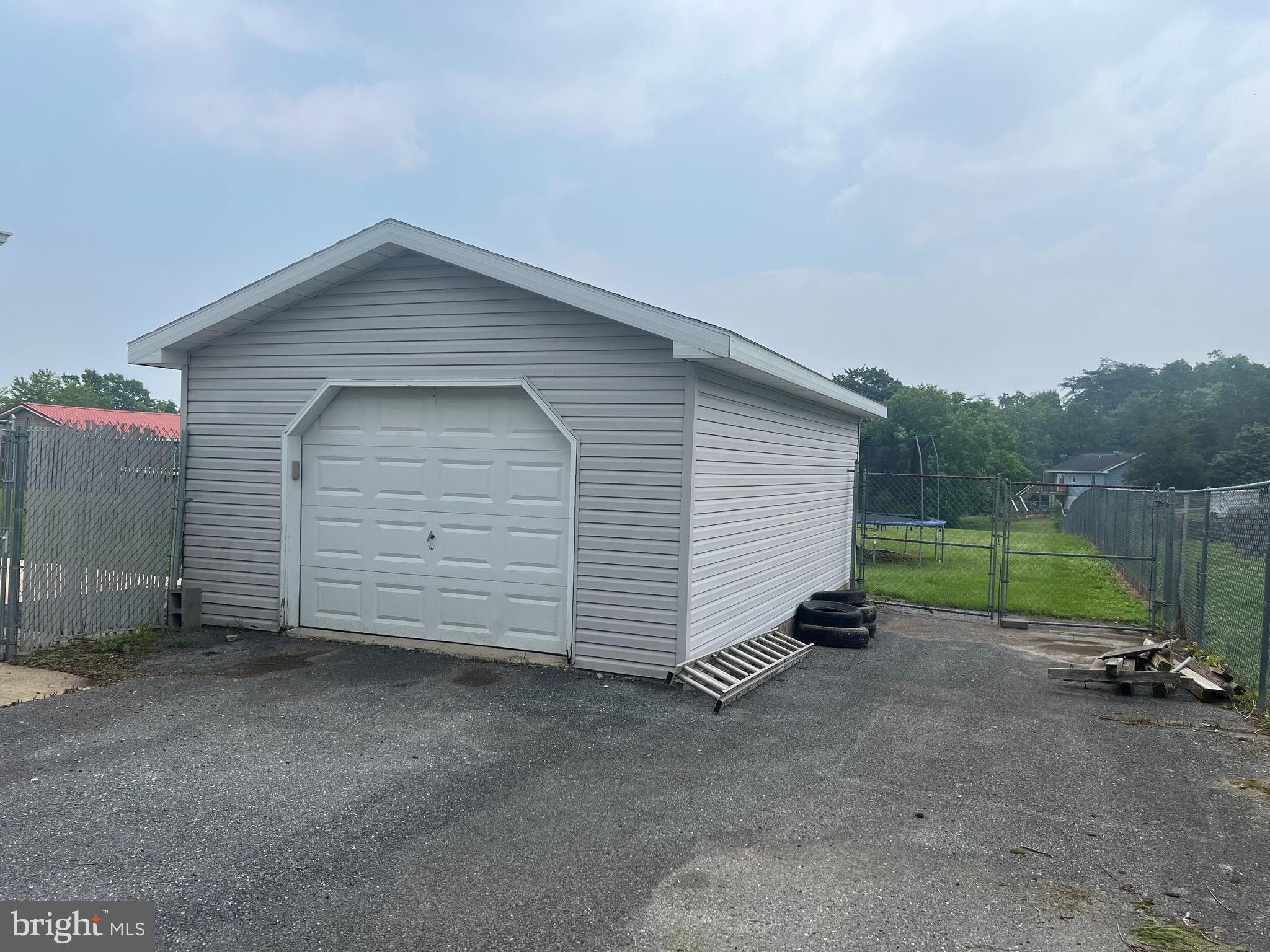 NORTHWOOD RANCH ESTATES - Residential