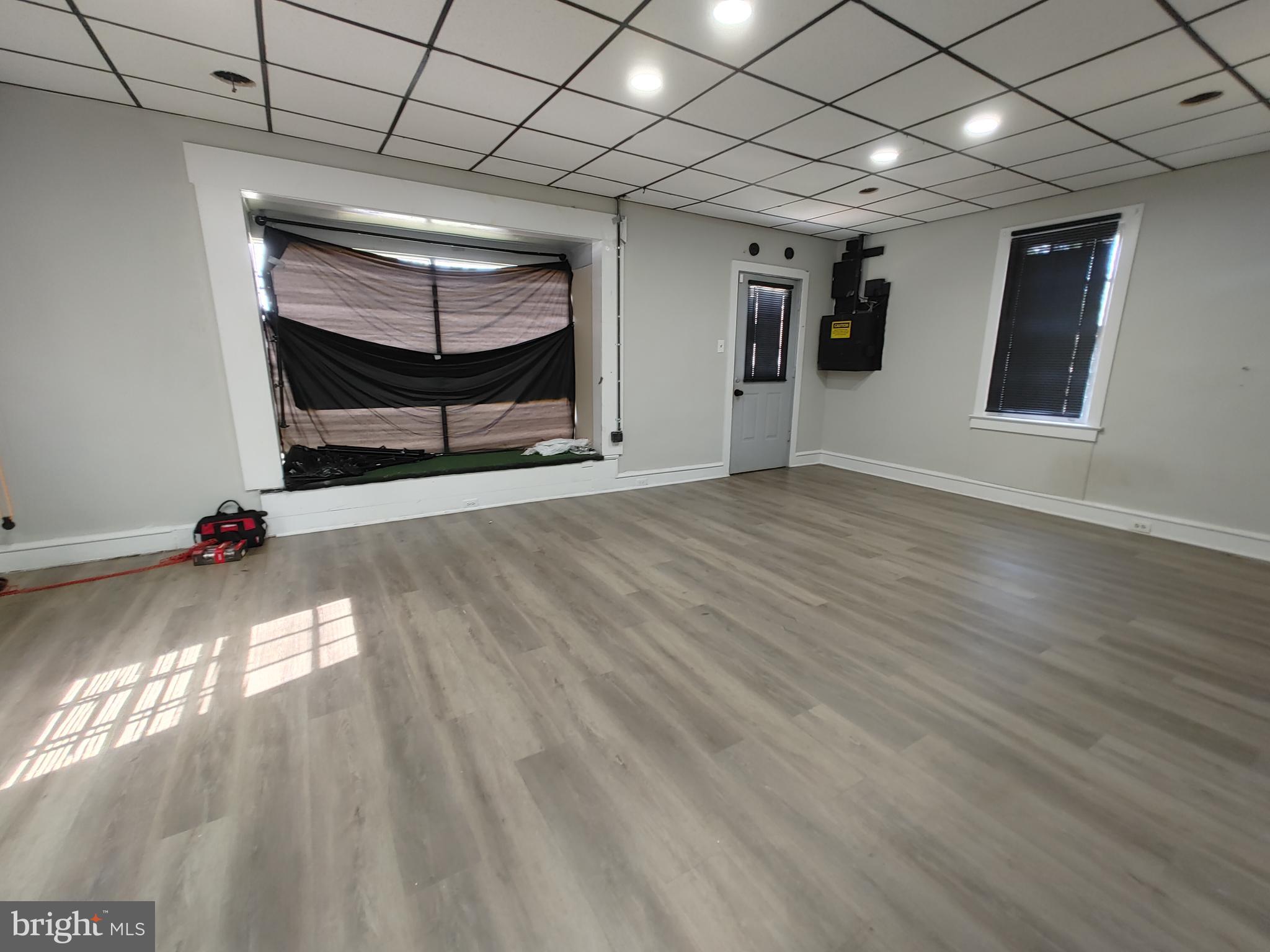 4616-C WESTFIELD AVENUE