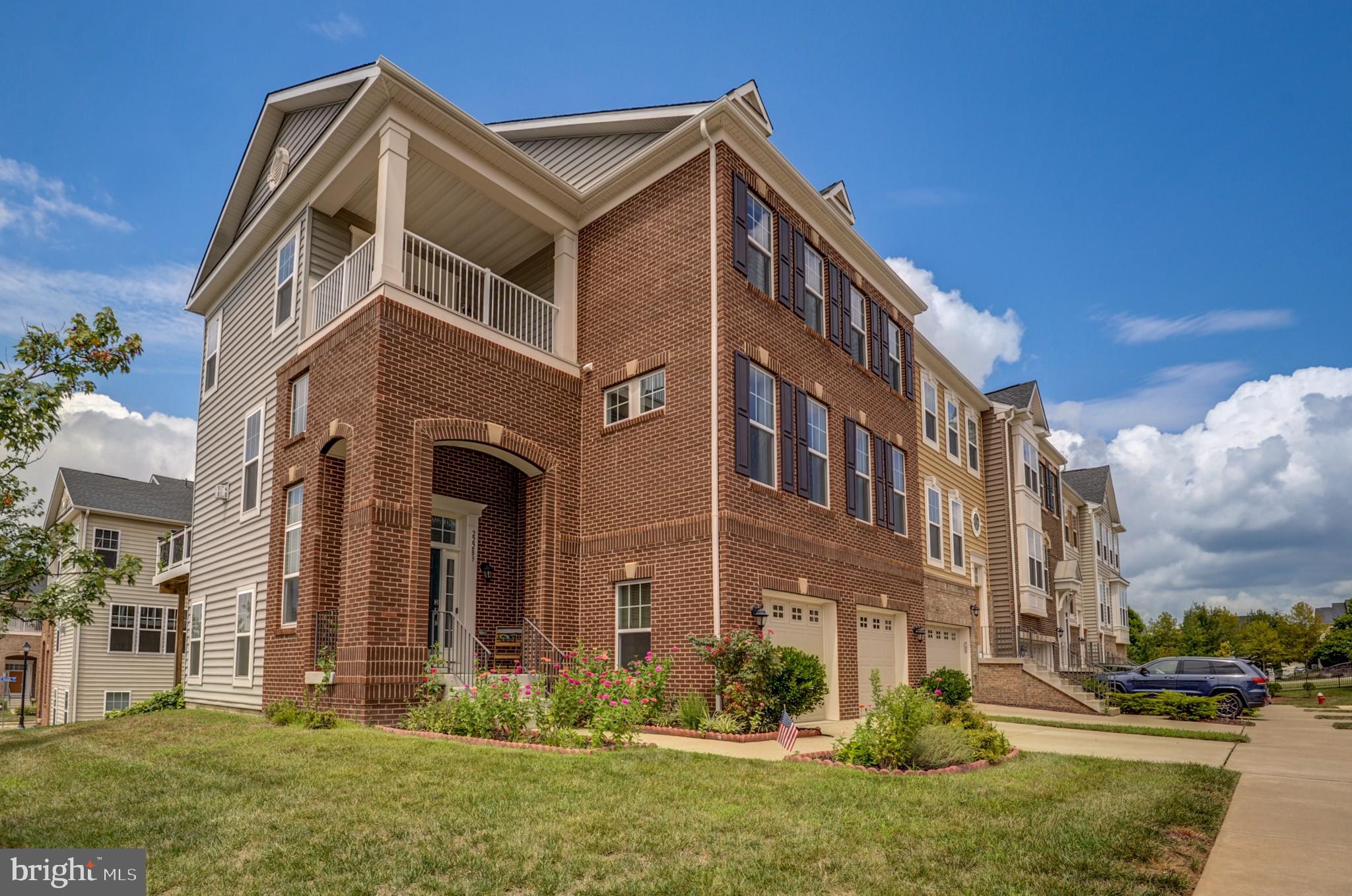 BELMONT RUN - Residential Lease