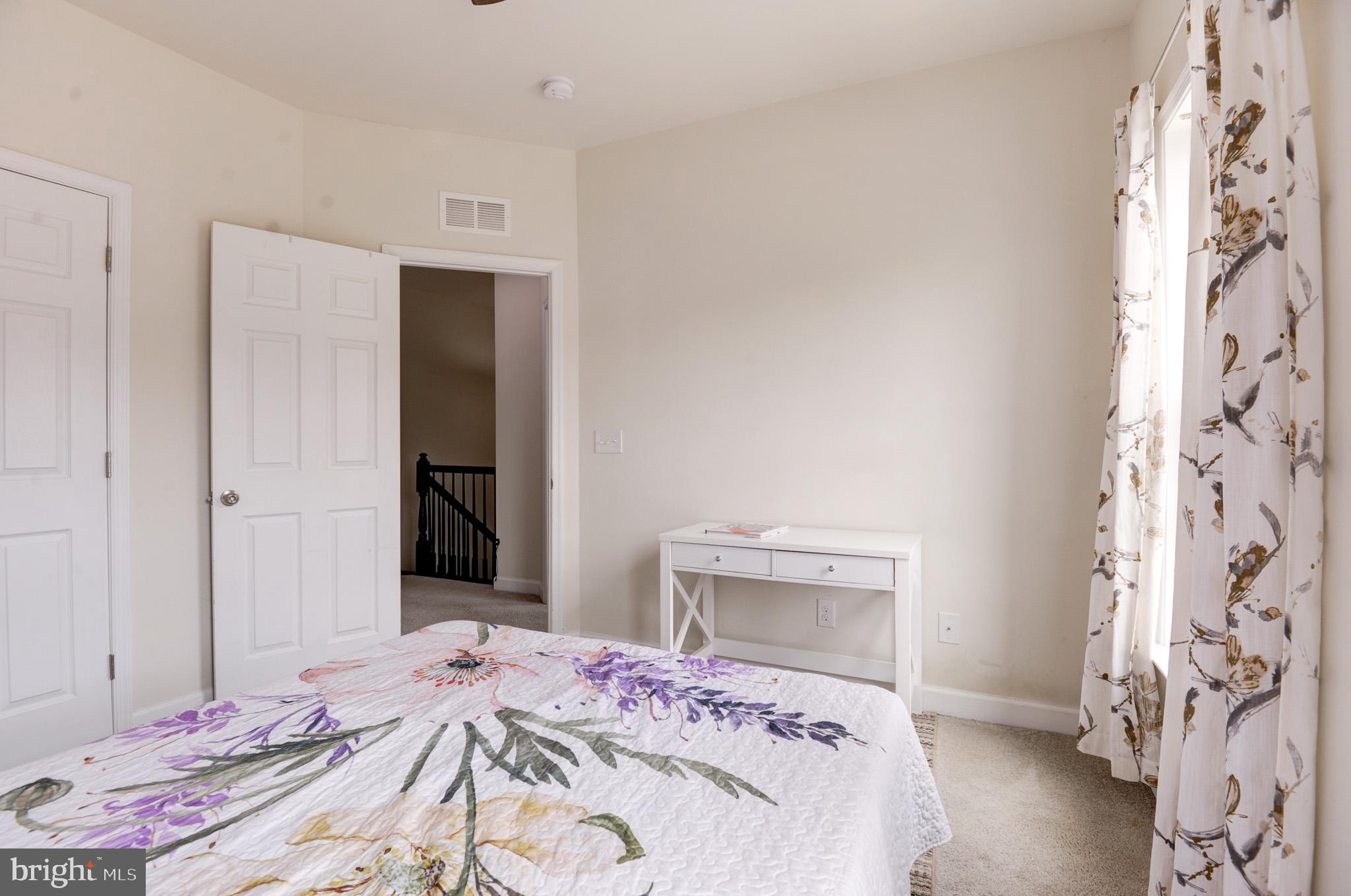 BELMONT RUN - Residential Lease