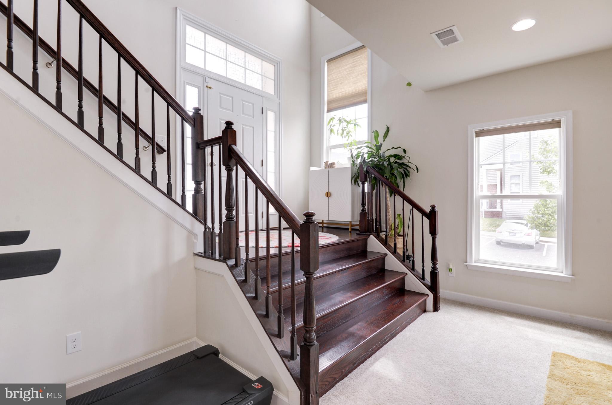 BELMONT RUN - Residential Lease