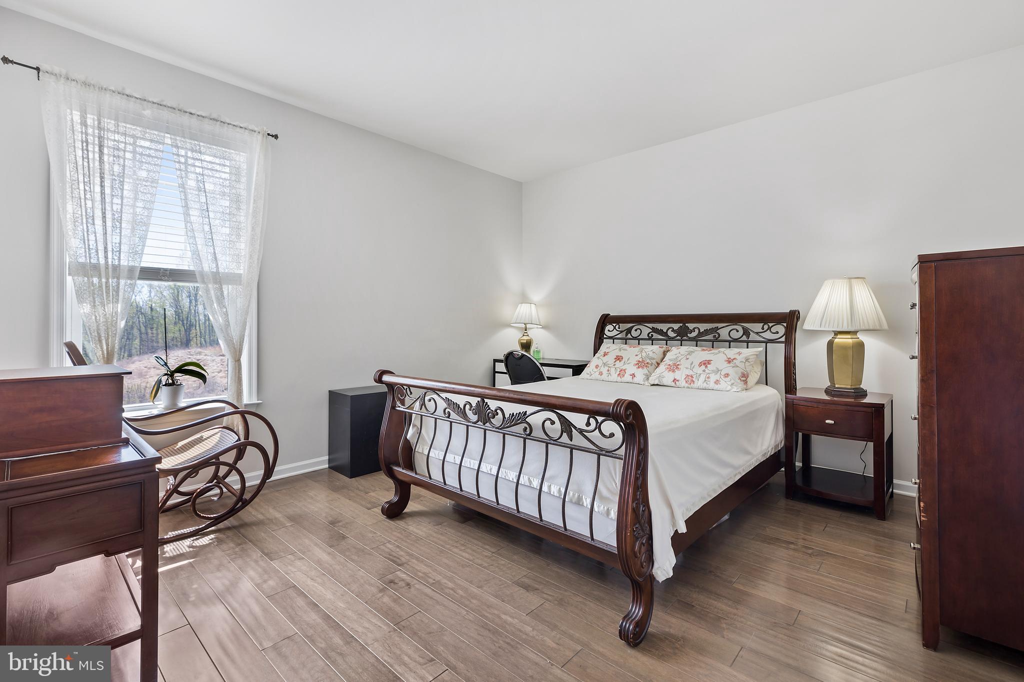 EMBREY MILL - Residential