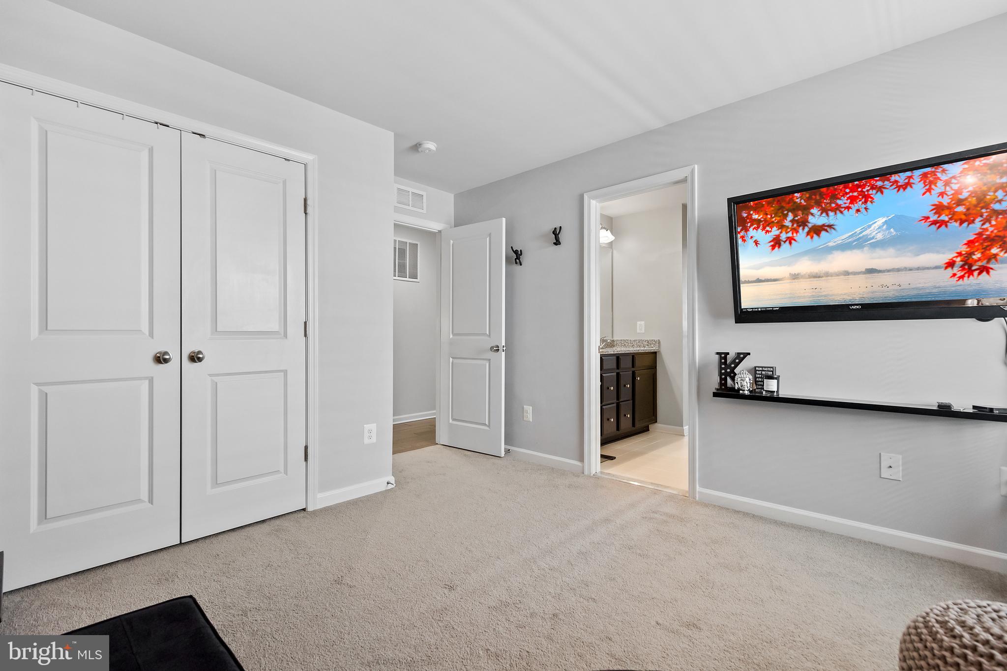 EMBREY MILL - Residential