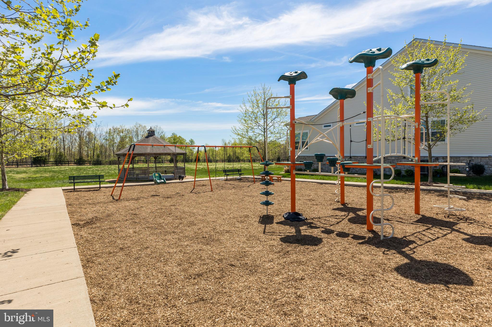 EMBREY MILL - Residential