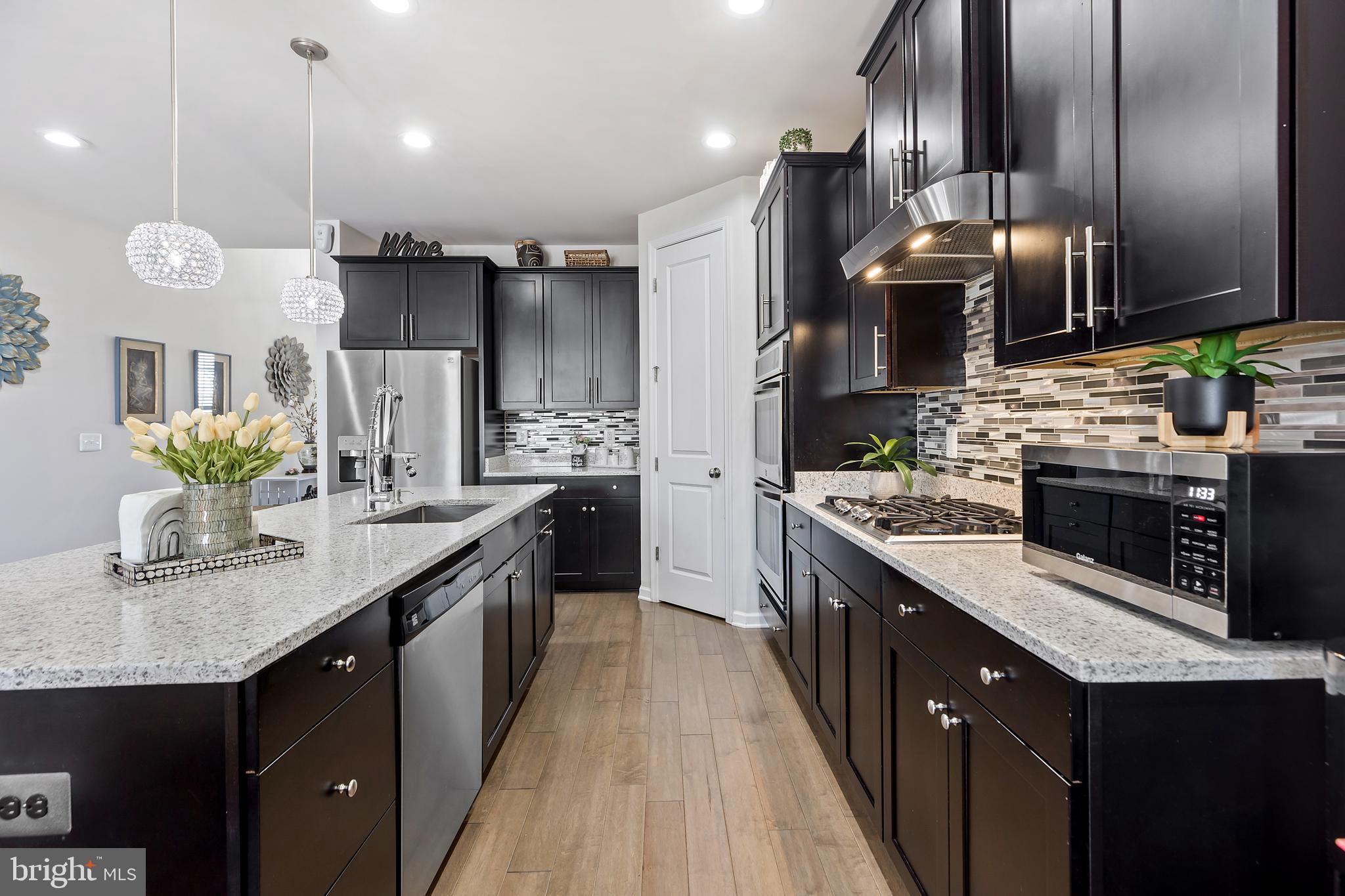 EMBREY MILL - Residential