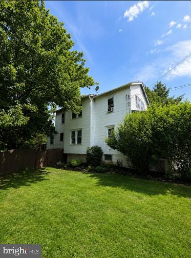 2260 W WALNUT STREET