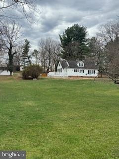 536 E RESERVOIR ROAD