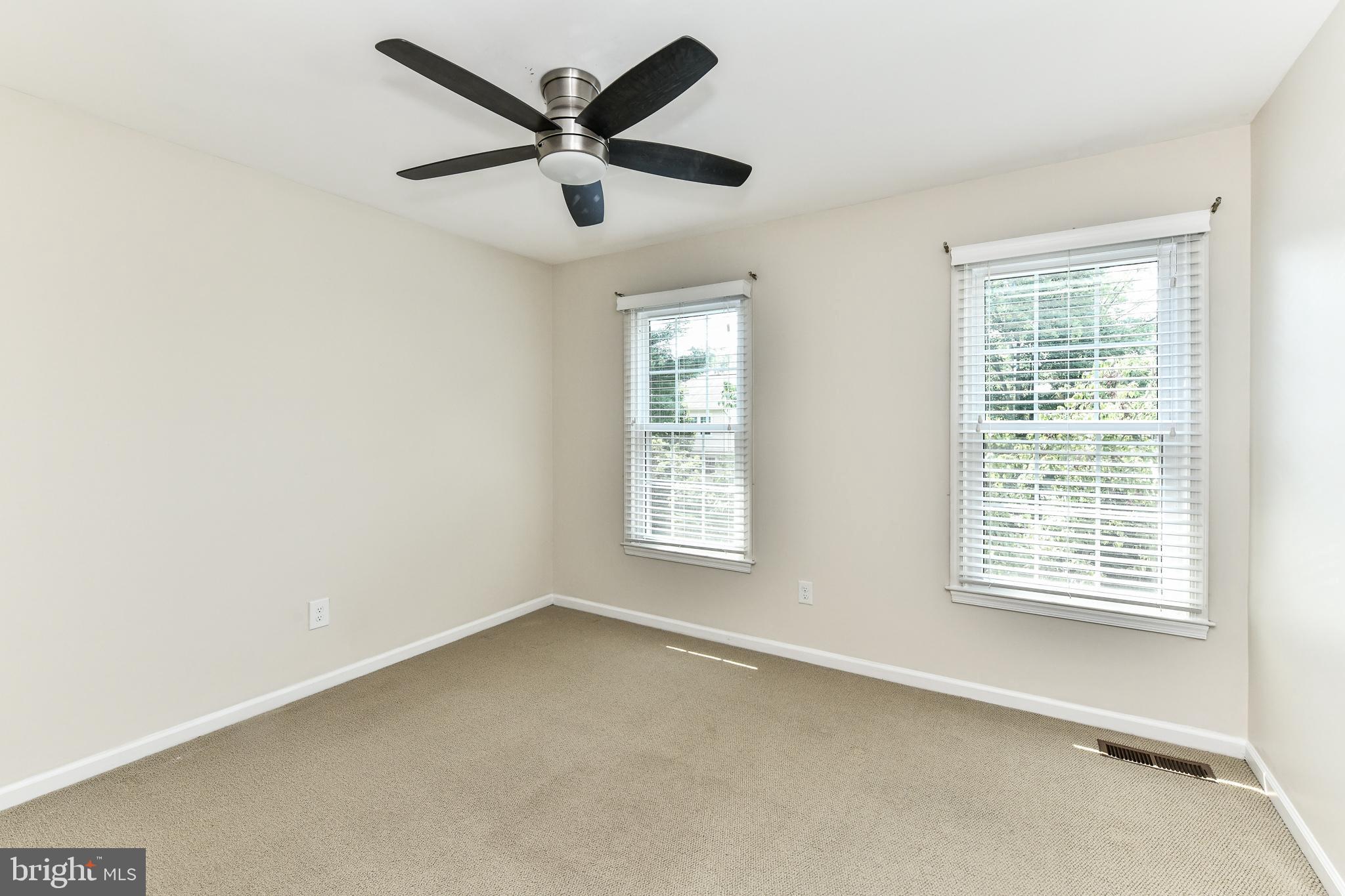 LITTLE ROCKY RUN - Residential Lease