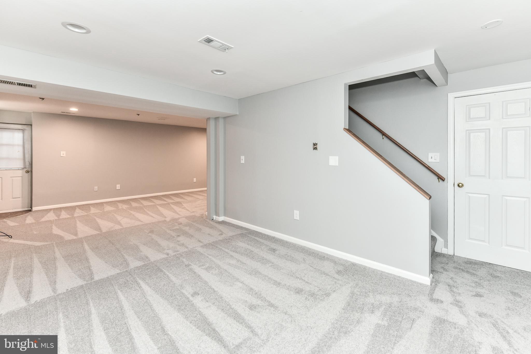 LITTLE ROCKY RUN - Residential Lease