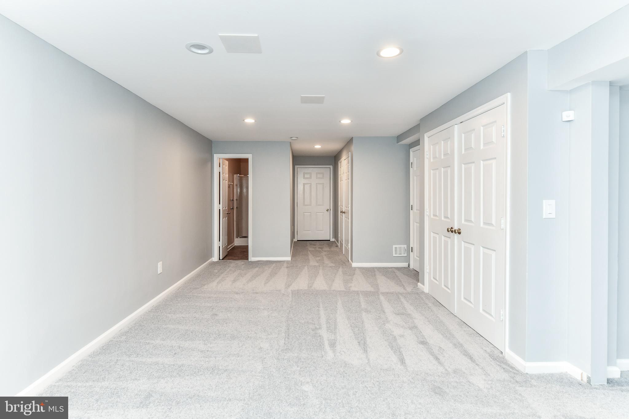 LITTLE ROCKY RUN - Residential Lease