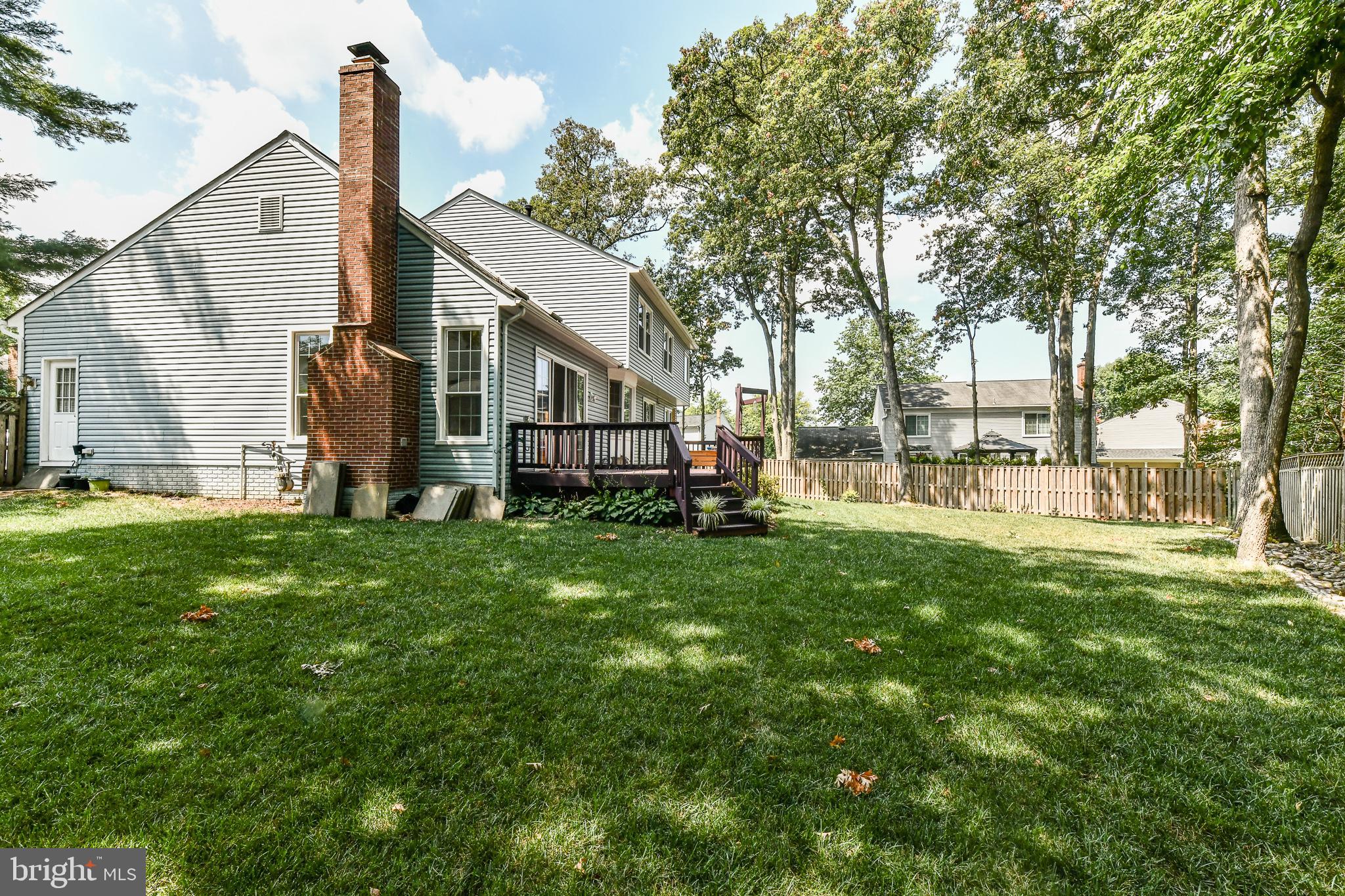 LITTLE ROCKY RUN - Residential Lease