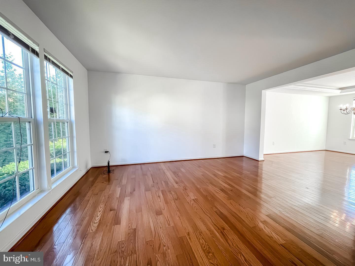 TALBOT WOODS - Residential Lease