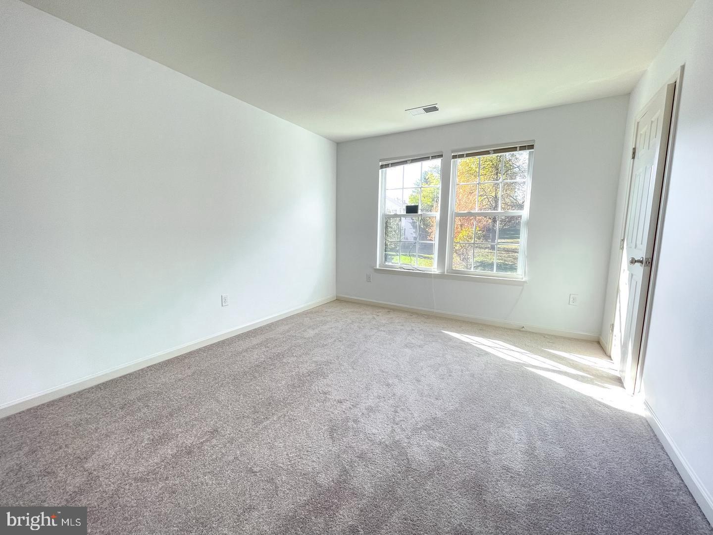 TALBOT WOODS - Residential Lease