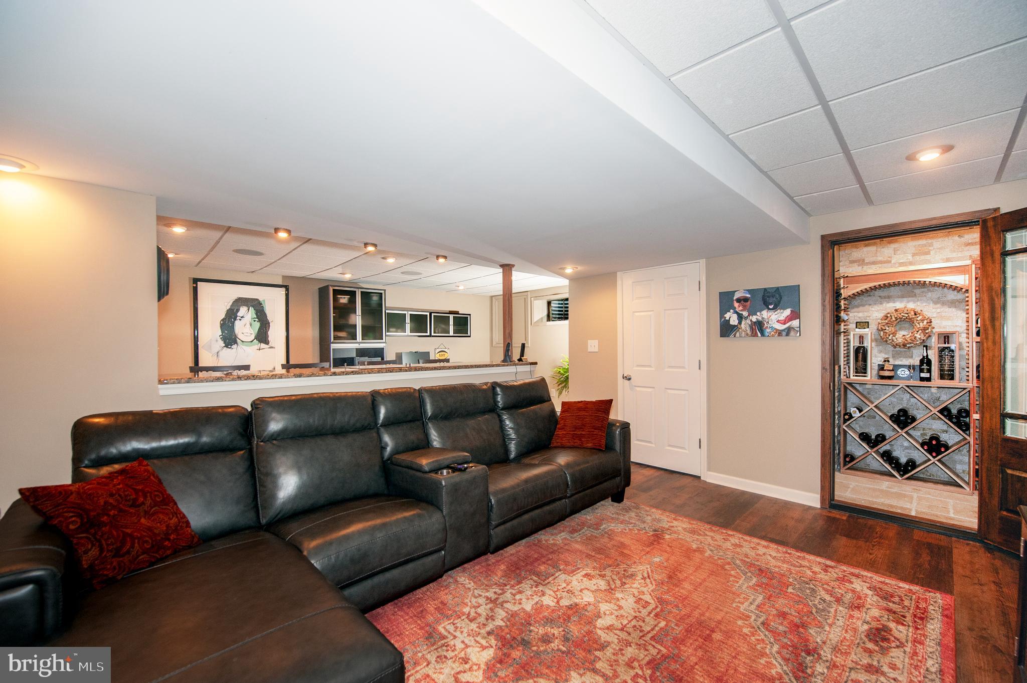 CHARTER OAK - Residential