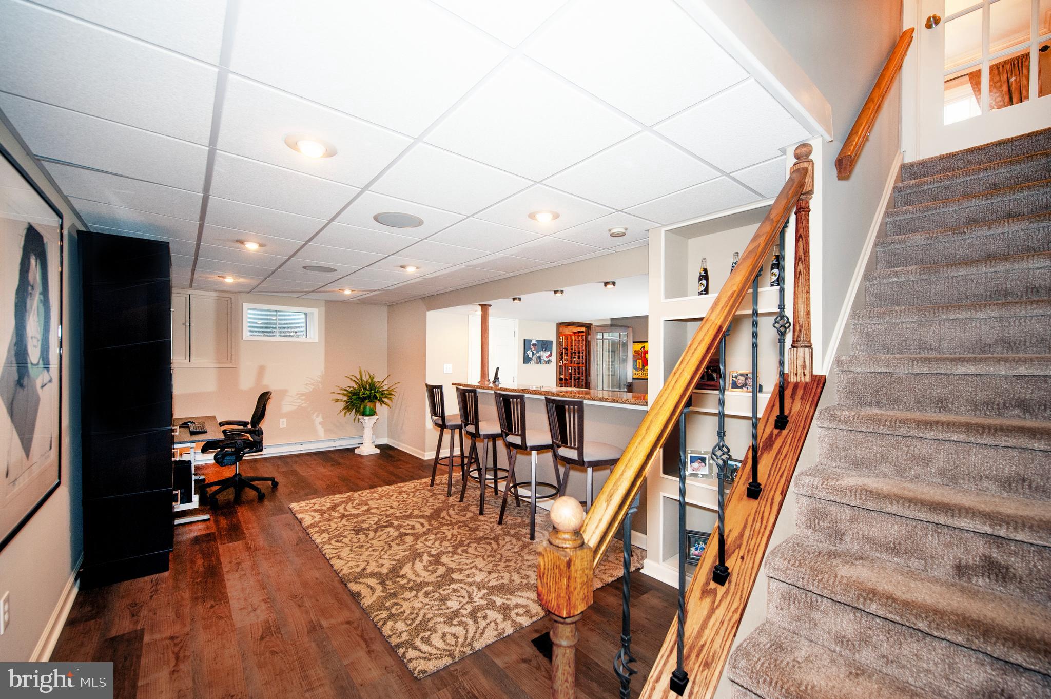 CHARTER OAK - Residential