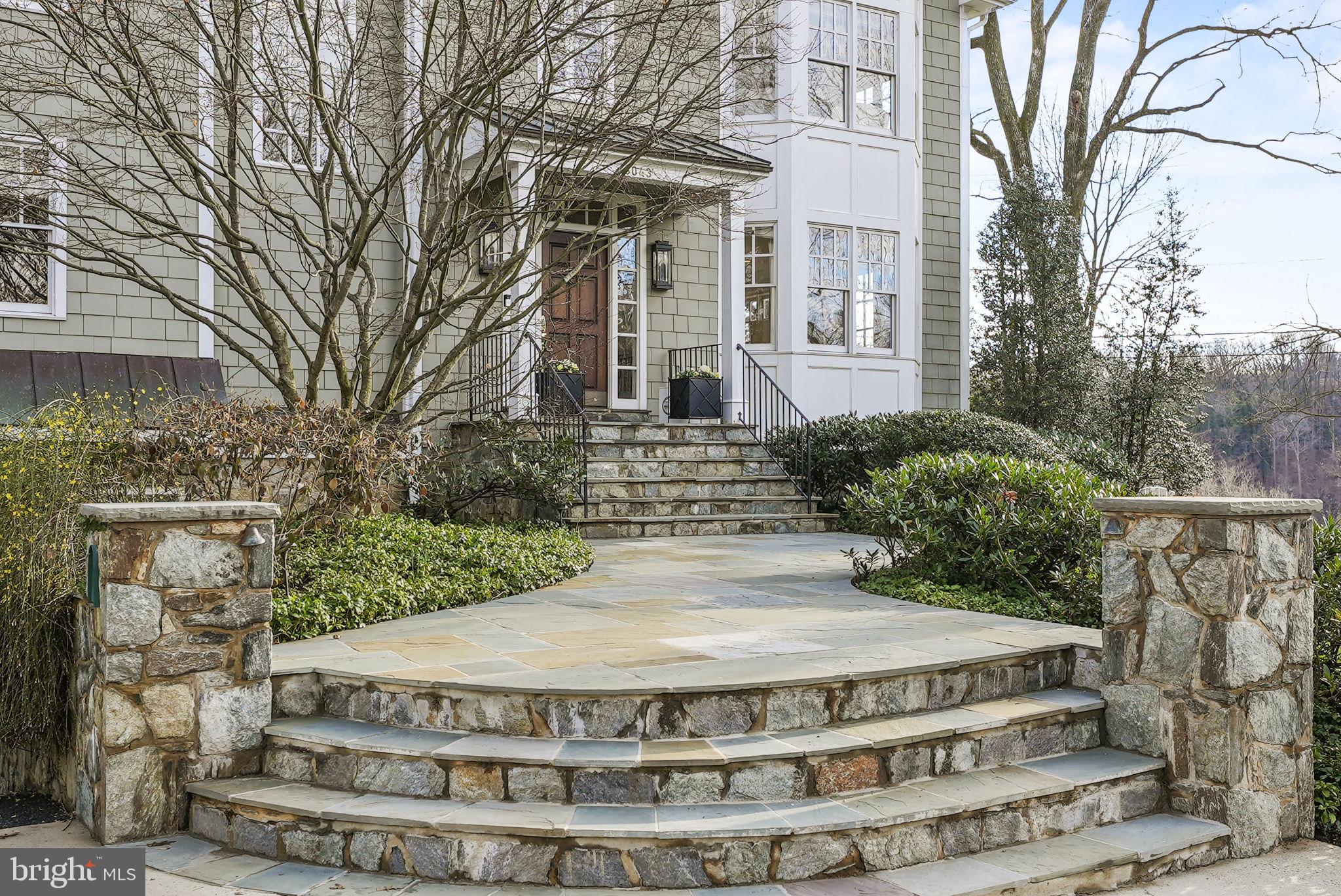 BROOKMONT - Residential