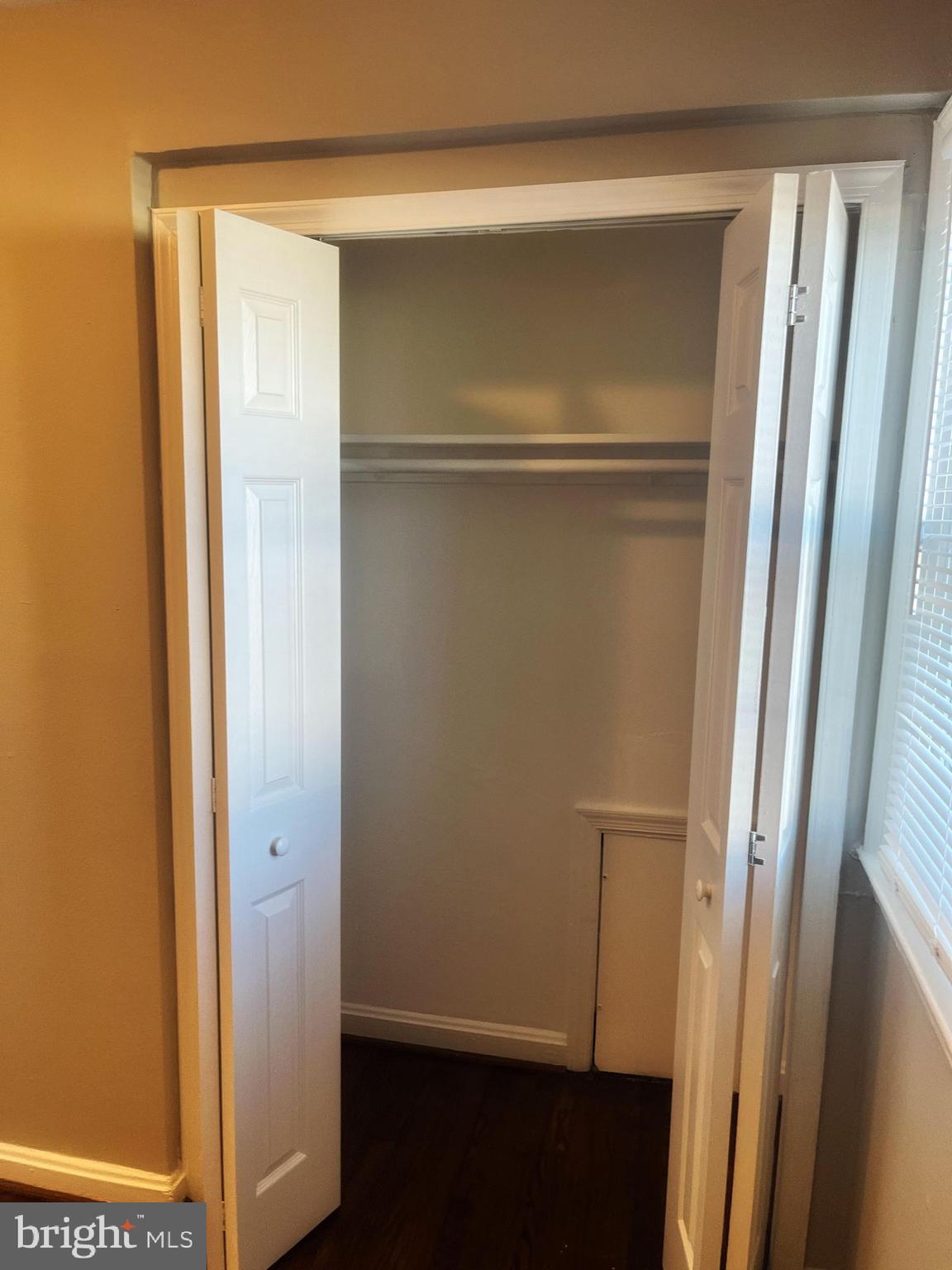 IVERSON VILLAGE CONDO - Residential Lease